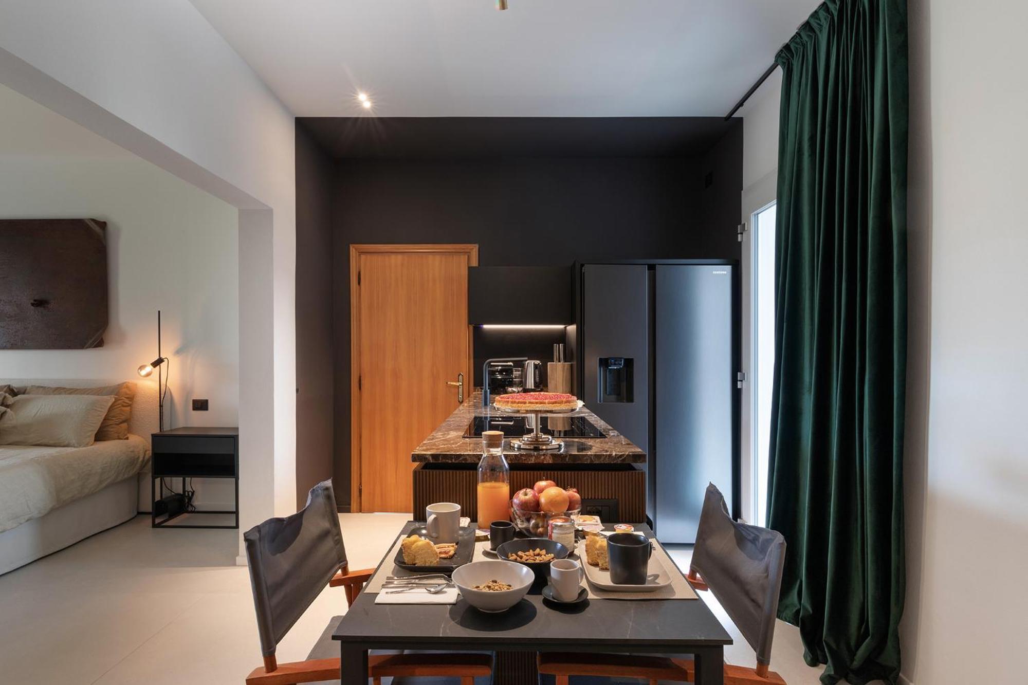 Triple Room Private Bathroom