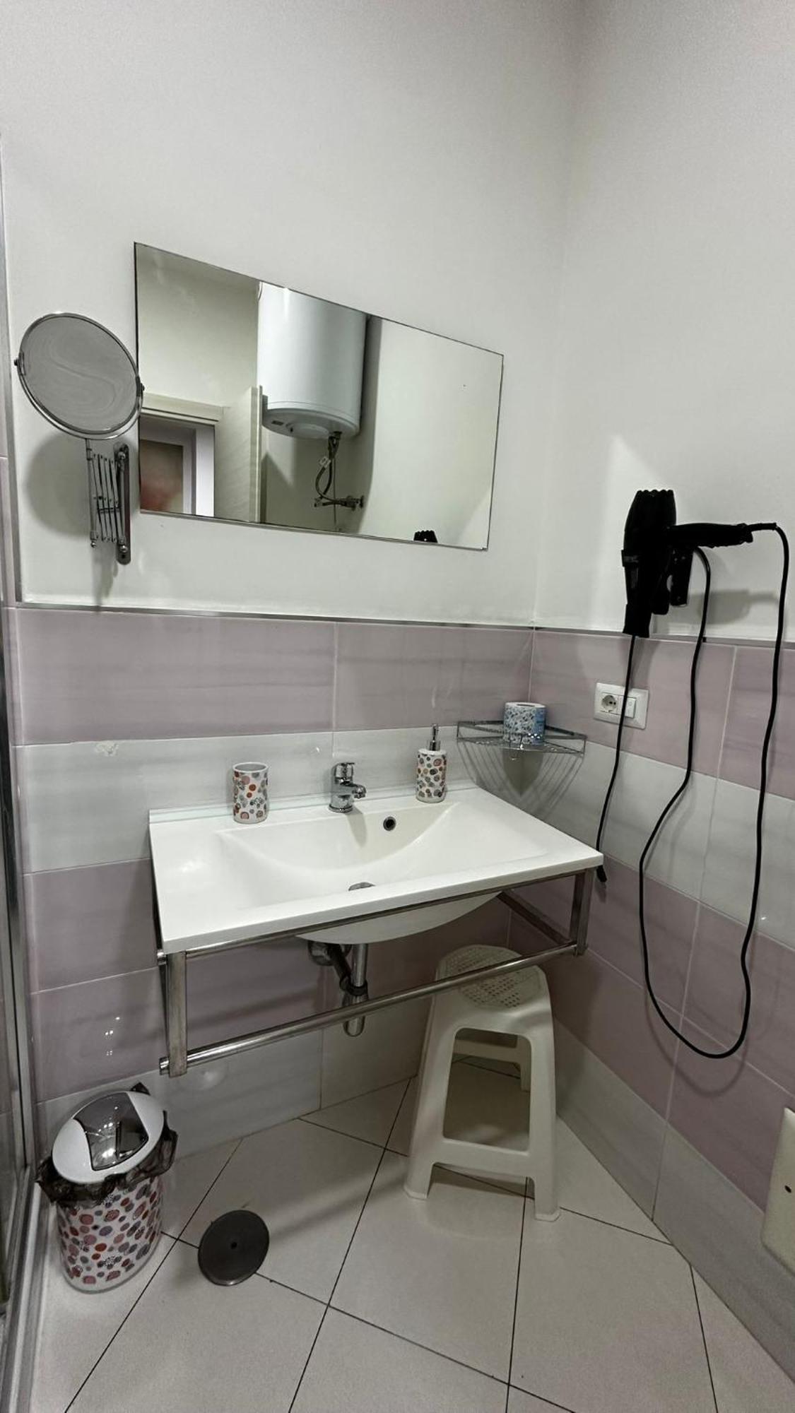 Camera Familiare con Bagno Privato
