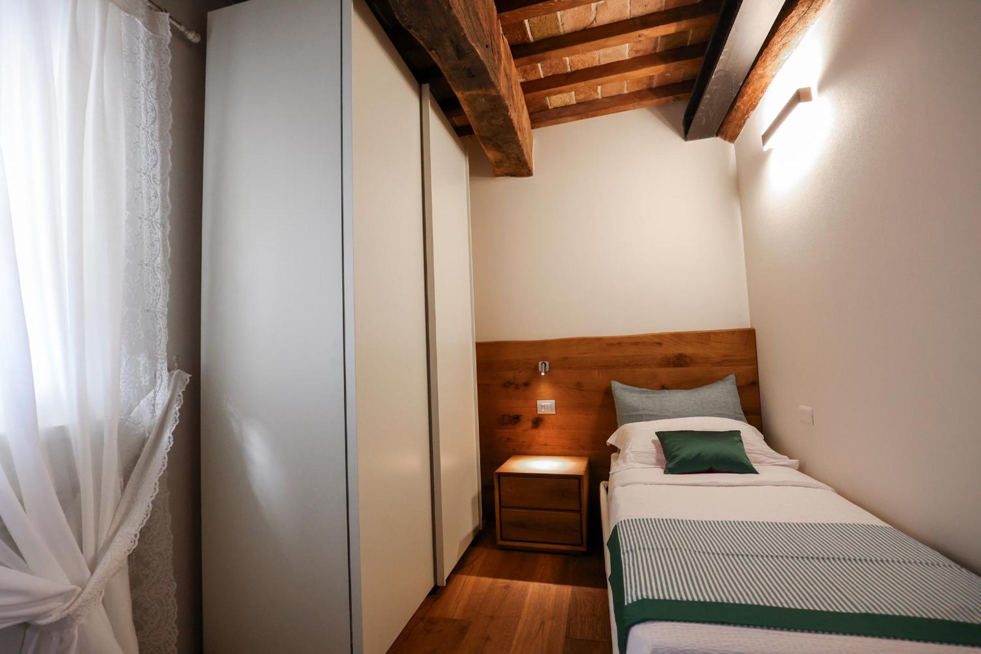 Deluxe Triple Room Sea View