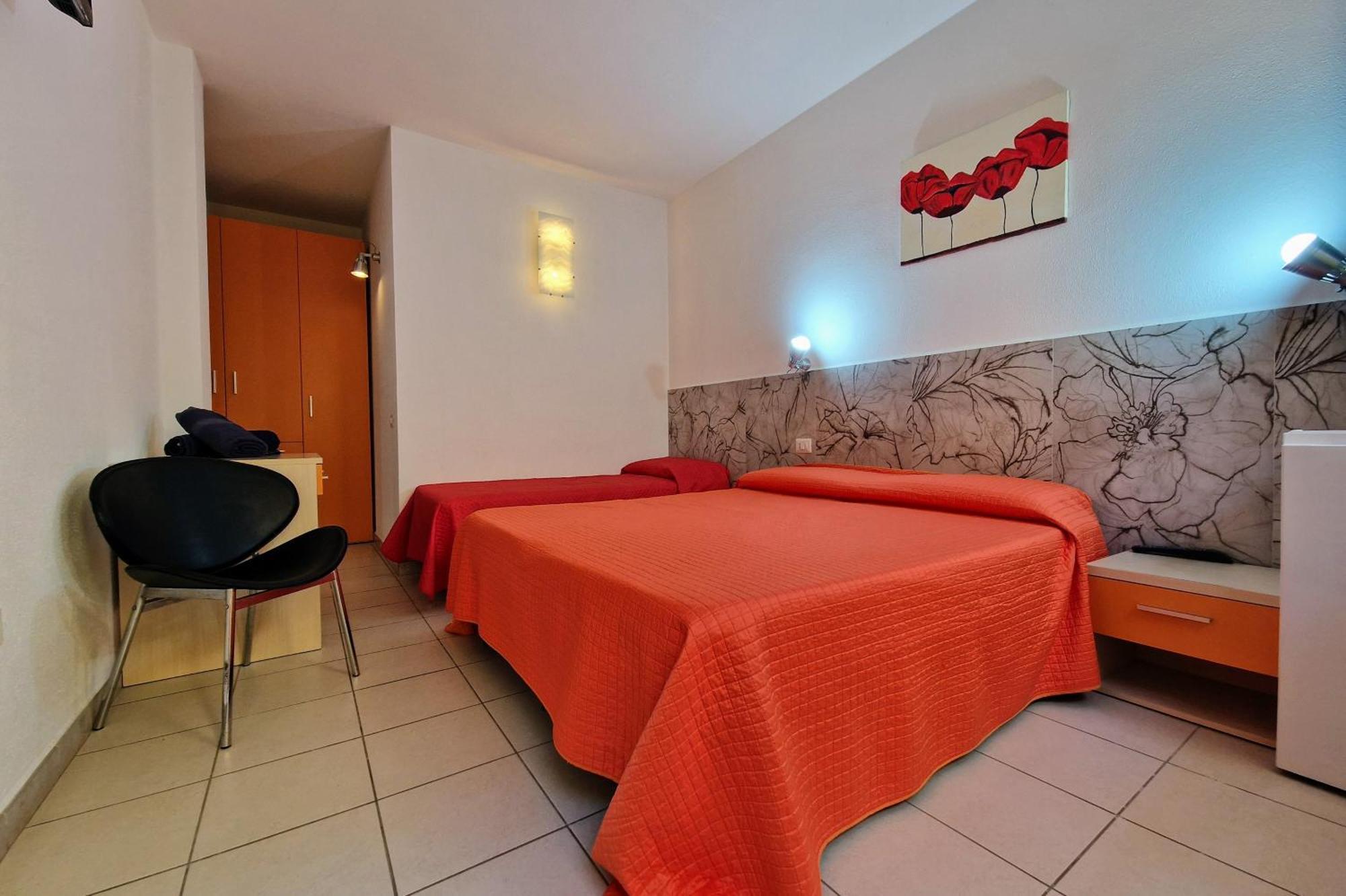 Basic Triple Room
