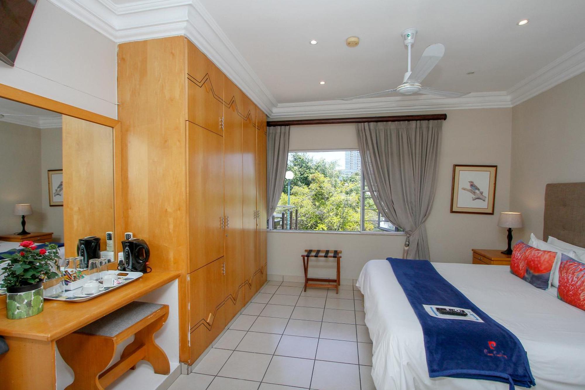 Superior King Room