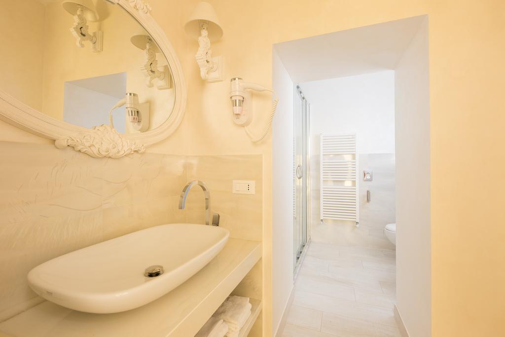 Deluxe Junior Suite Split Level