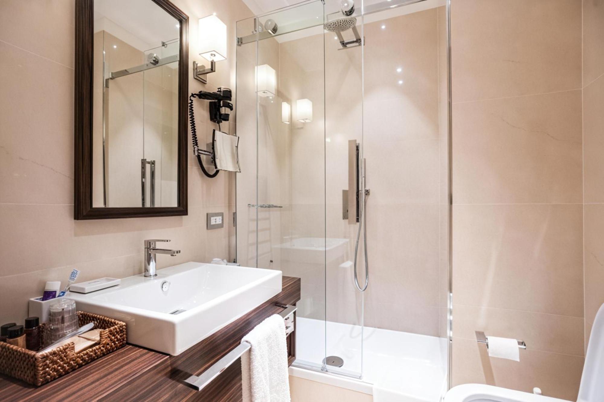 Habitación Doble con baño privado