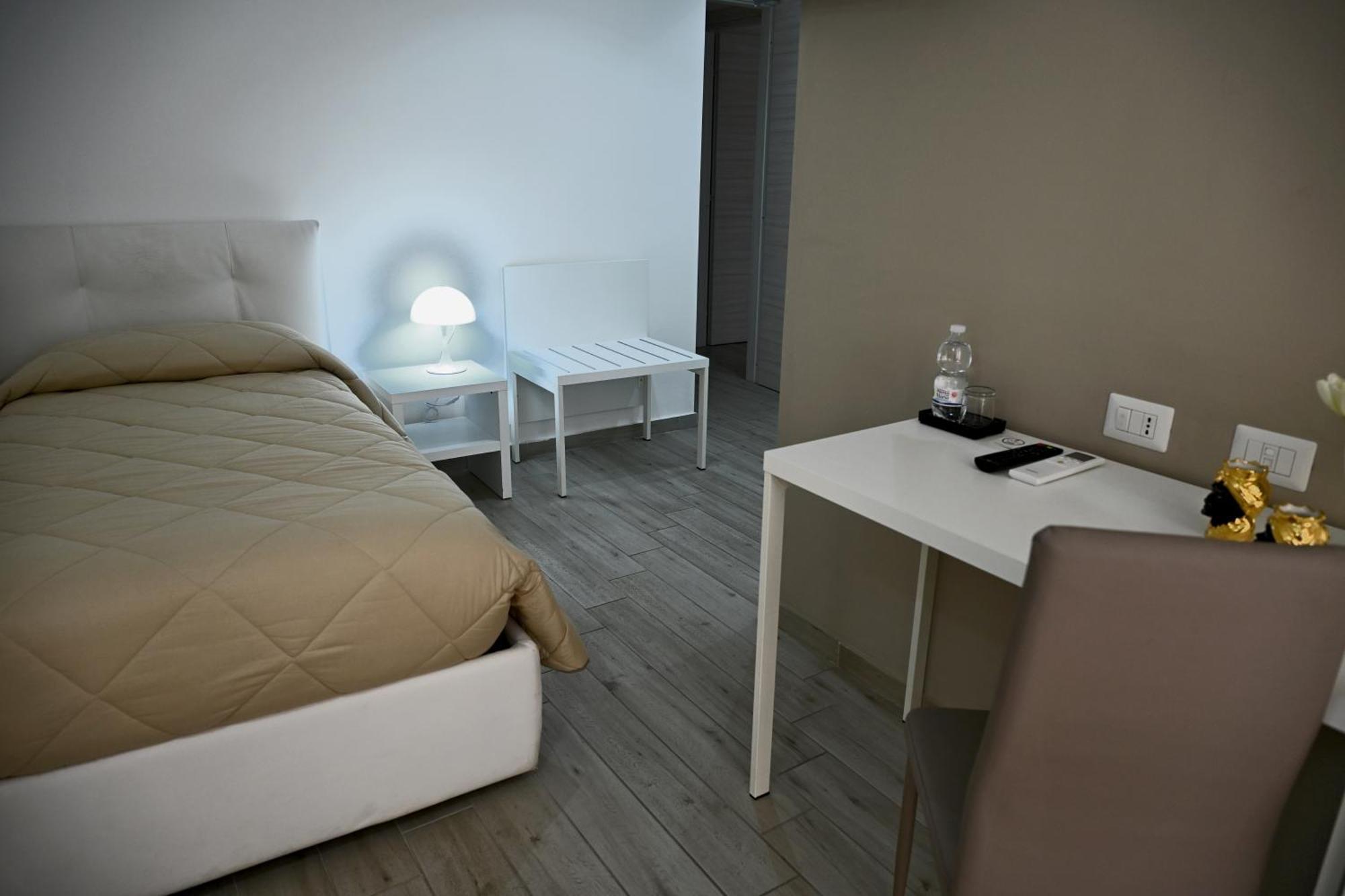 Single Room Private Bathroom