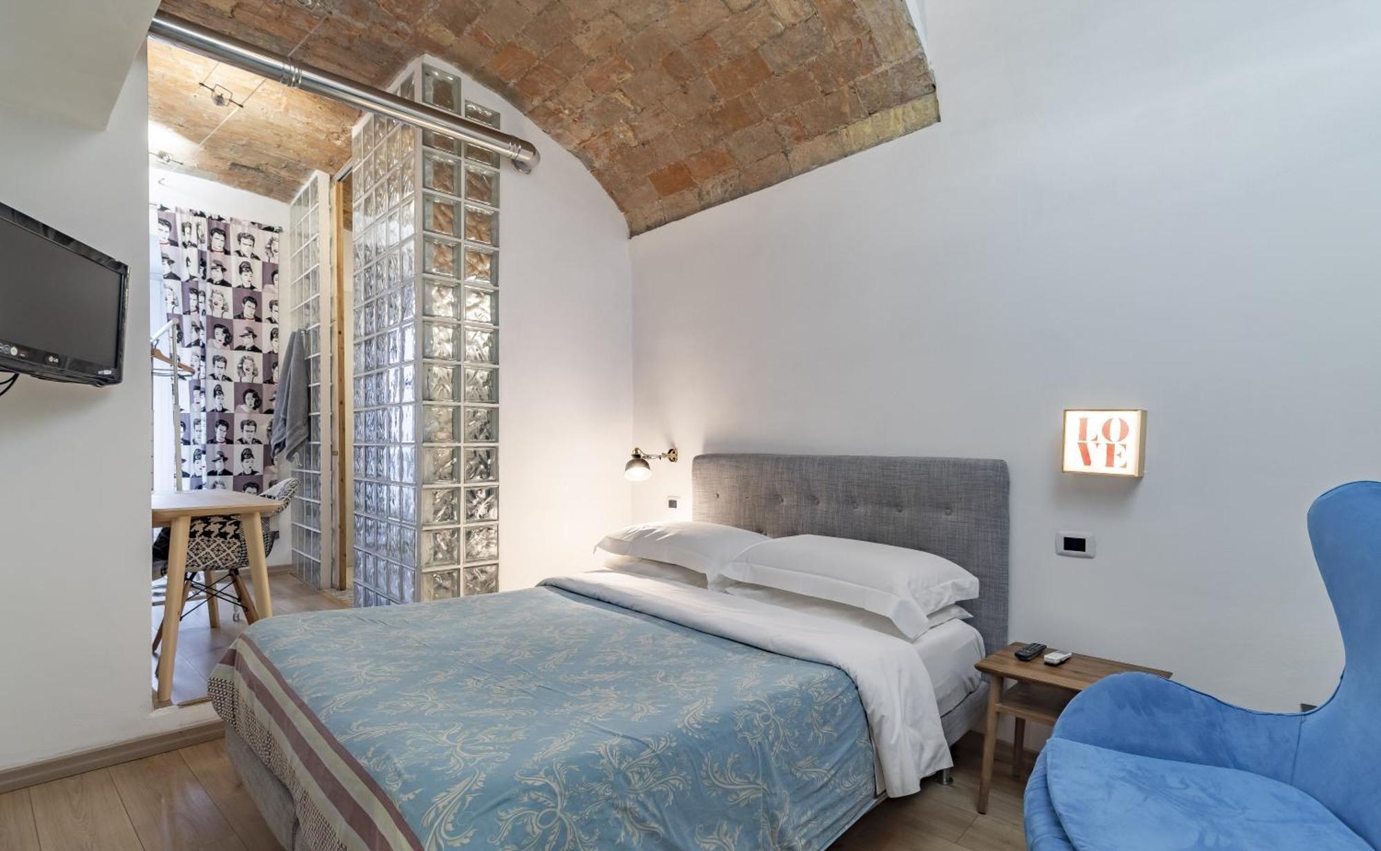Budget Double Room,1647720732:JPEG