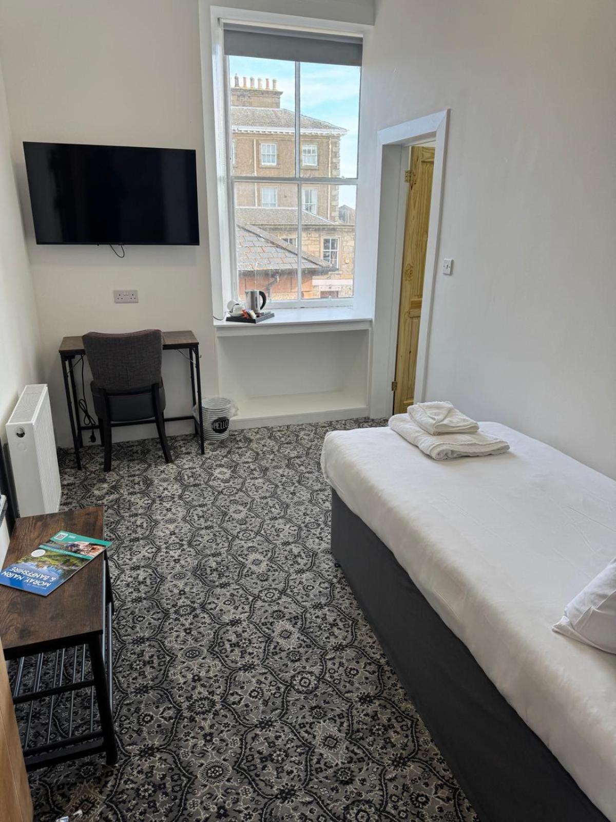 Deluxe Single Room,1648915374:JPEG
