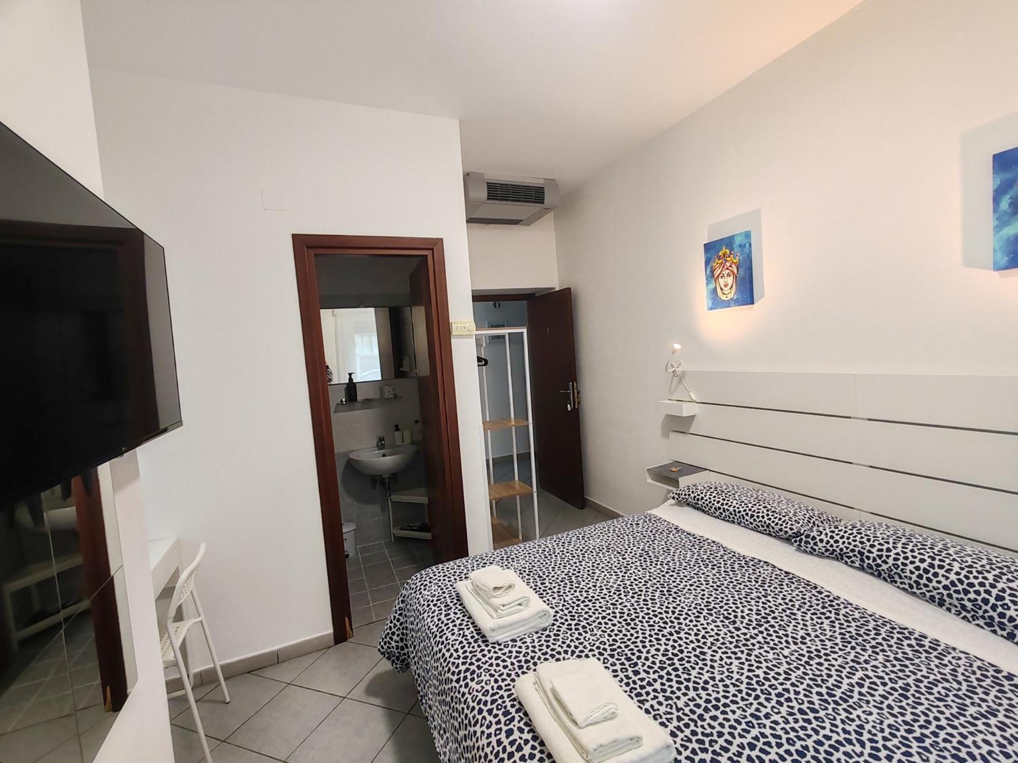 Economy Double Room