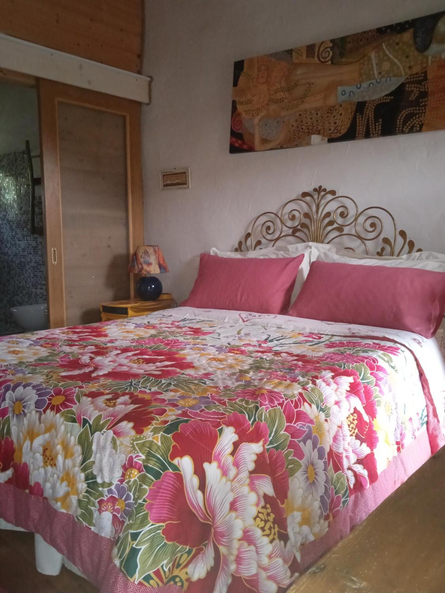 Double Room Private Bathroom