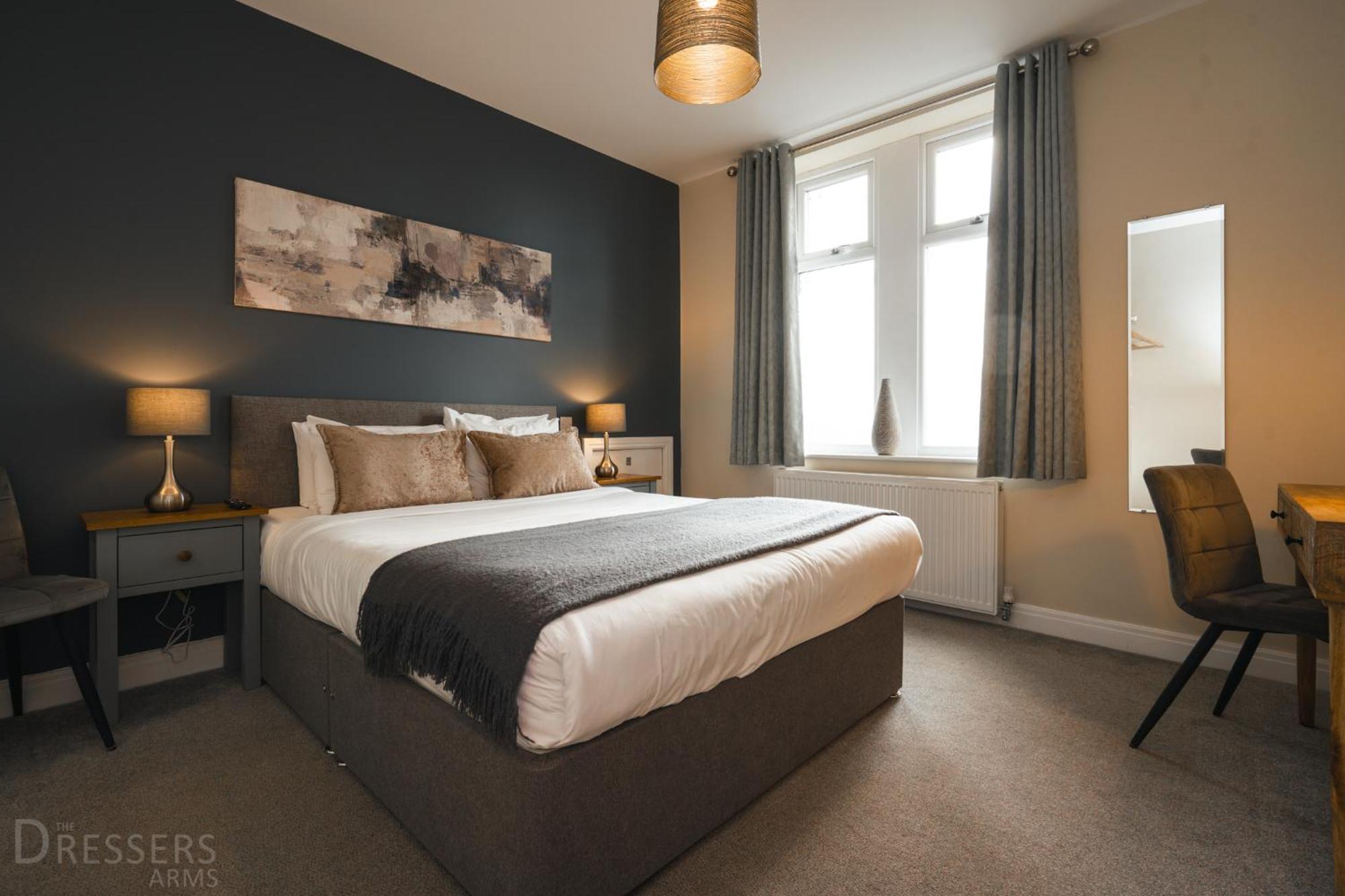 Queen Room,1651799033:JPEG