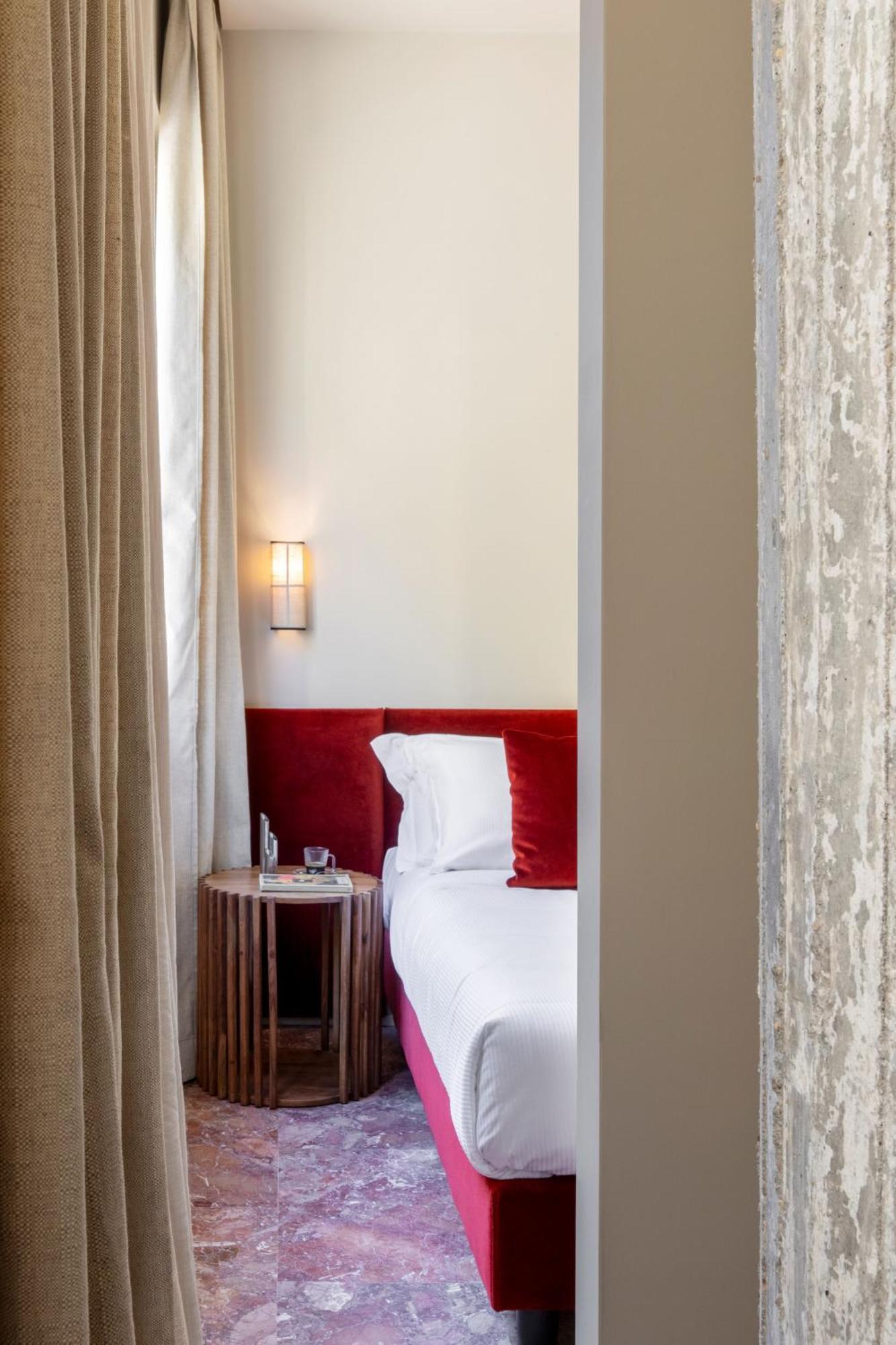 Deluxe Junior Suite