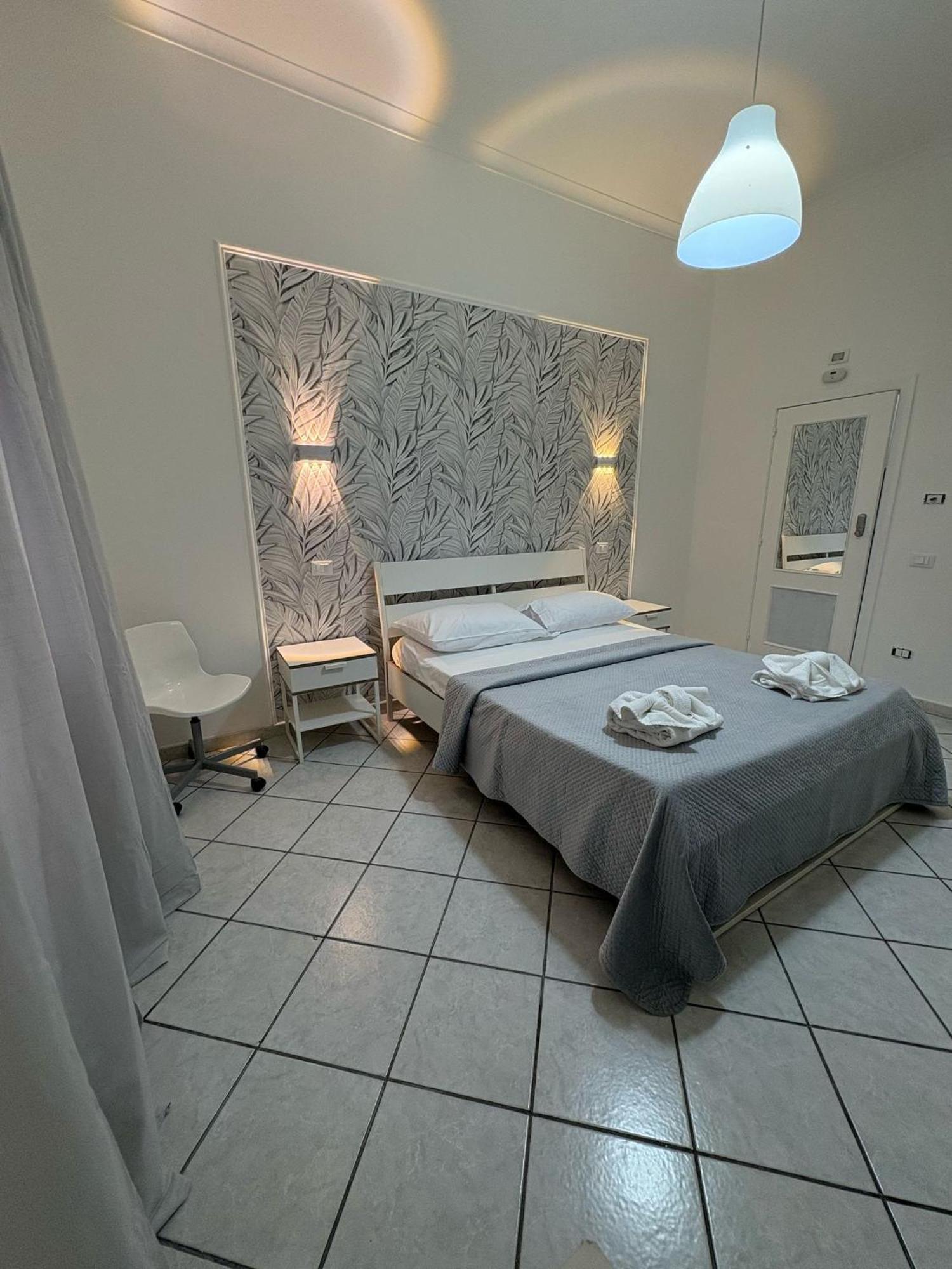 Double Room Private External Bathroom