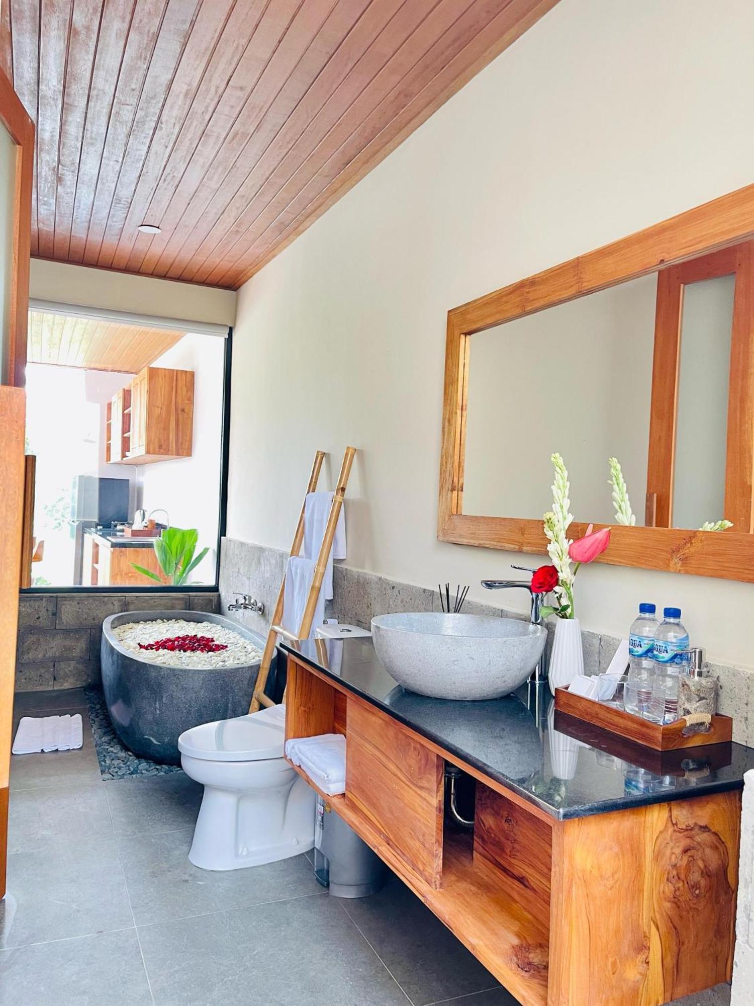 Villa with Private Pool,1658267378:JPEG