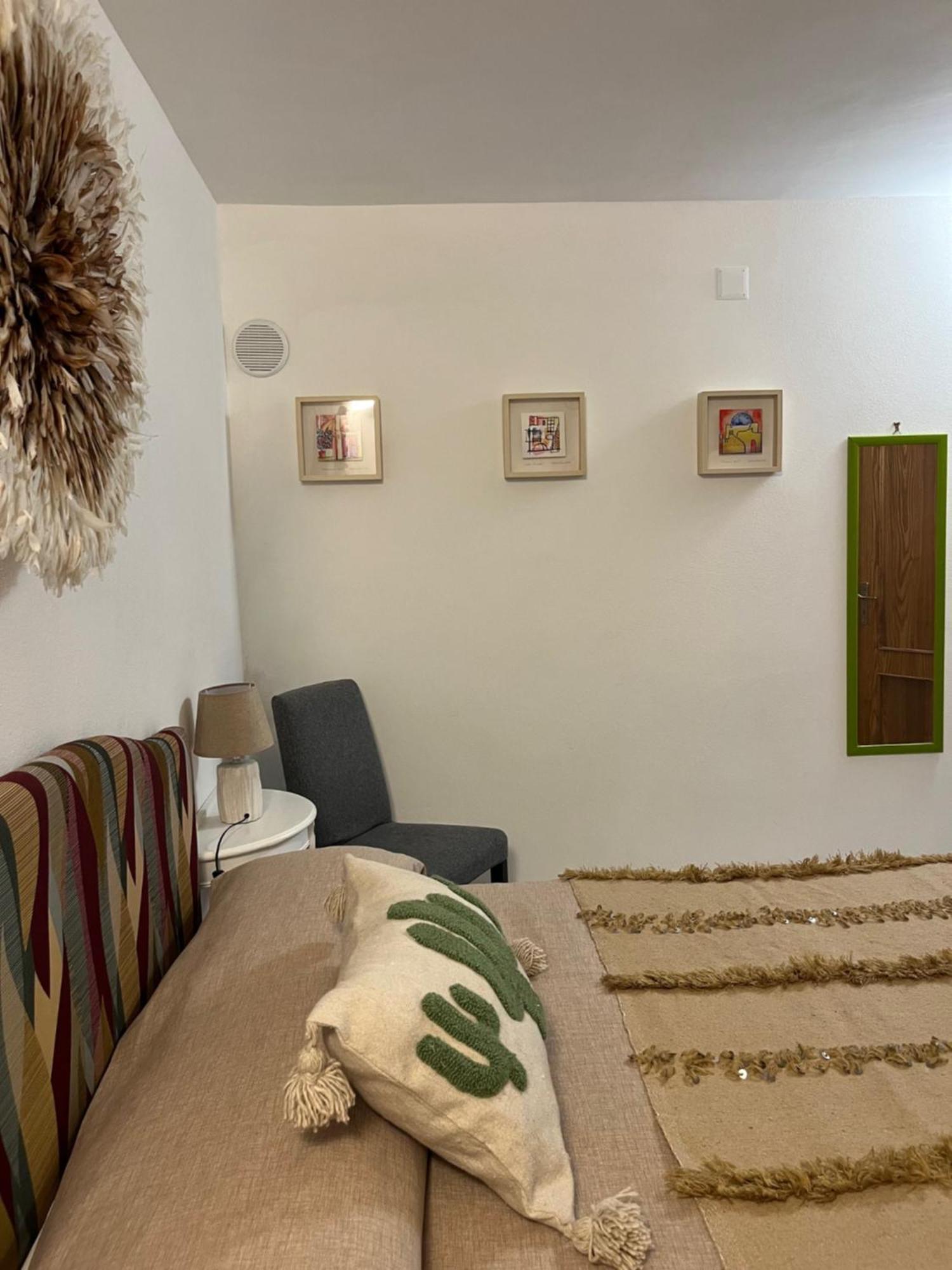 Double Room Private Bathroom