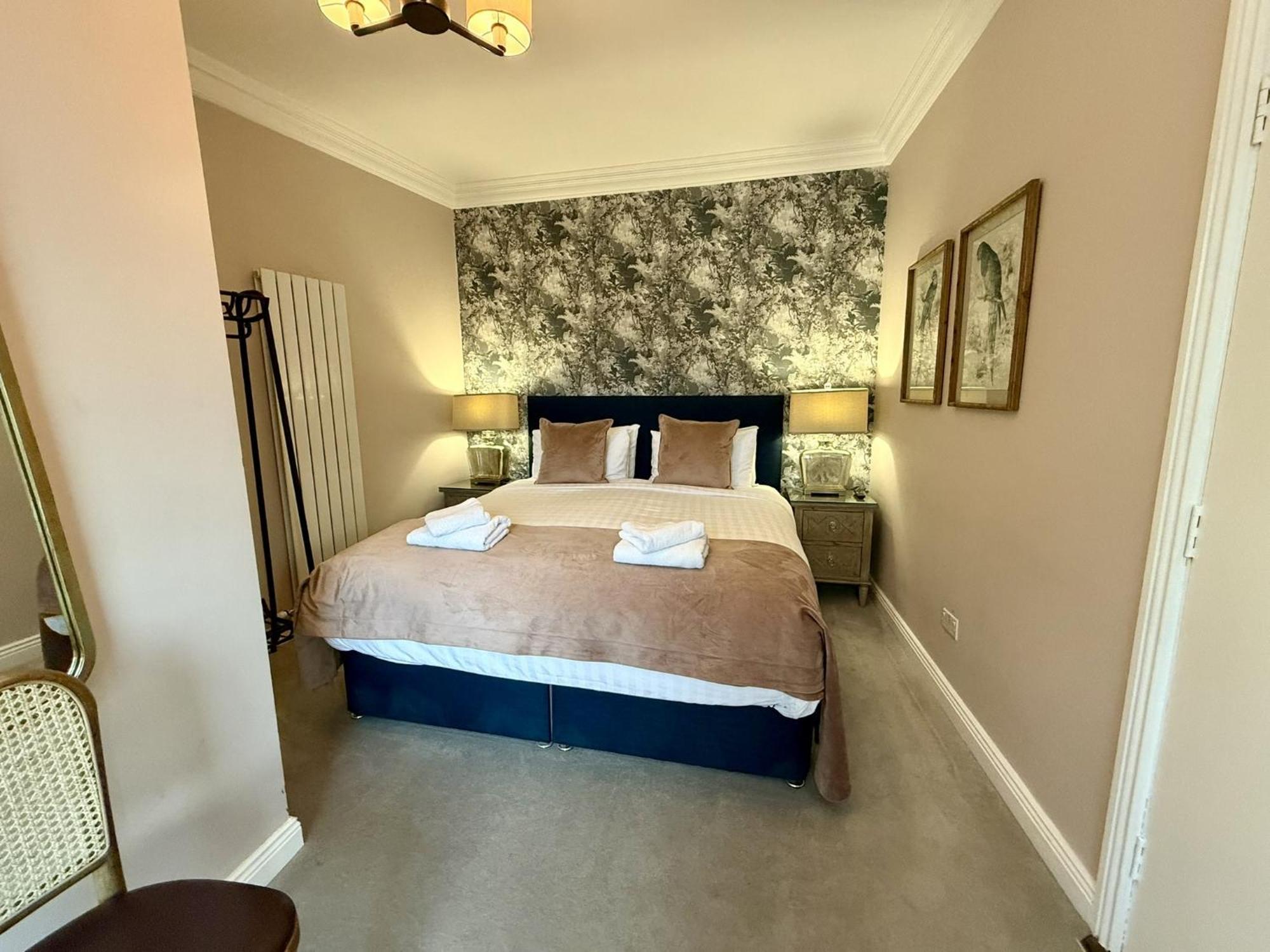 King Room,1746864342:JPEG