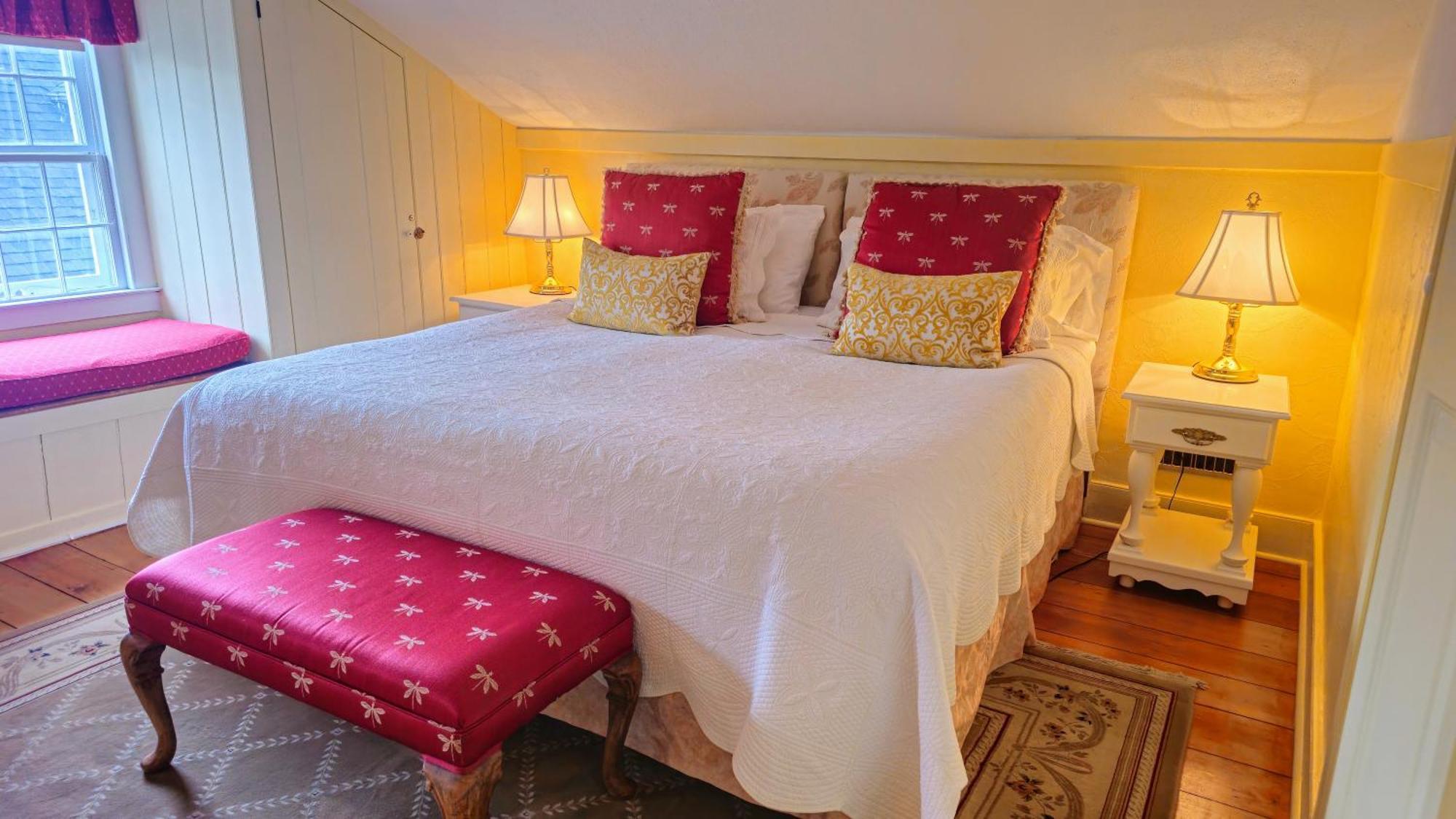 King or Twin Room