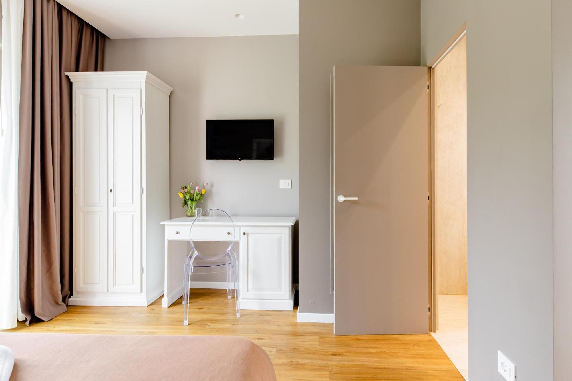 Triple Room Terrace
