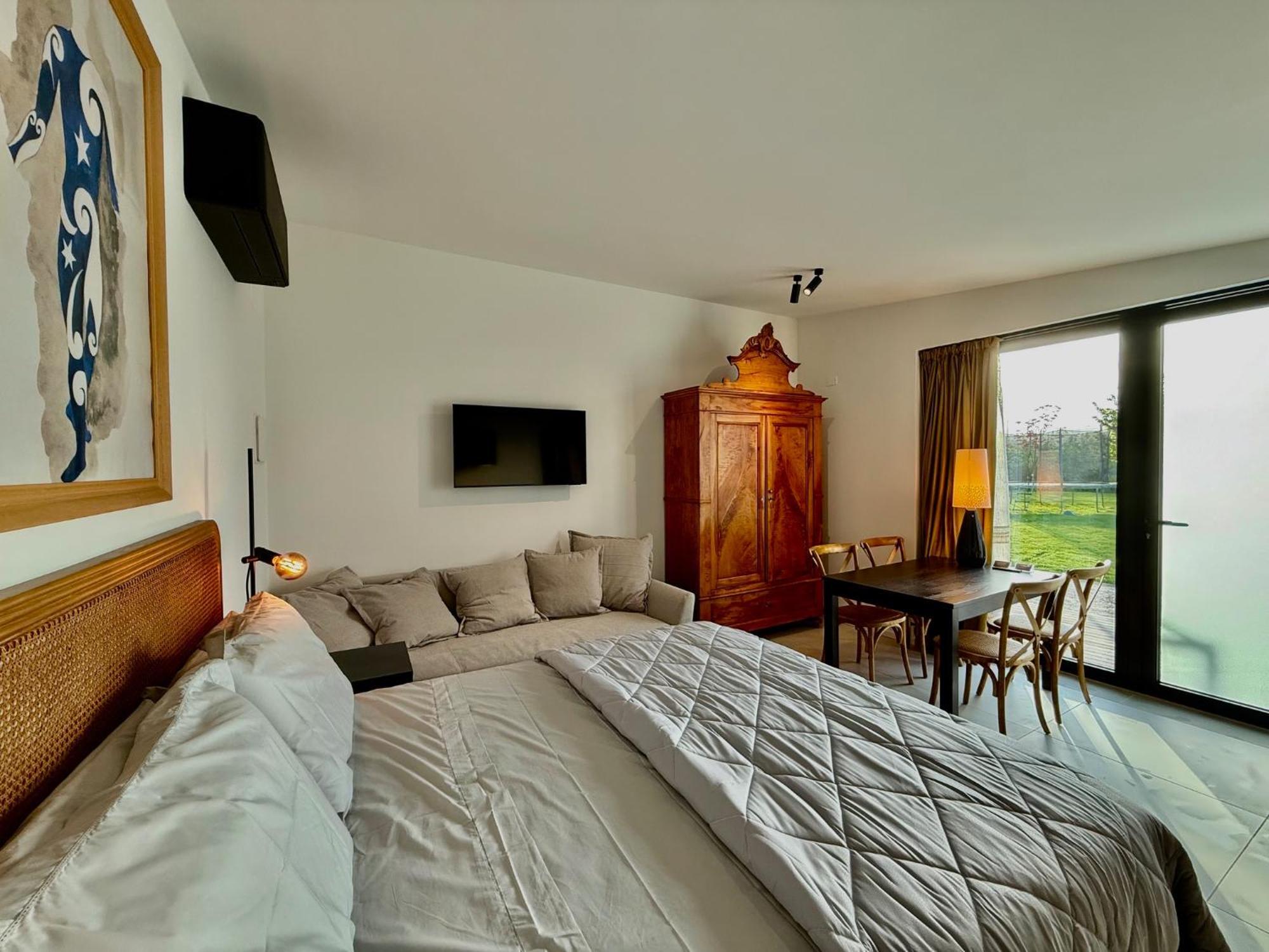 Junior Suite Pool View