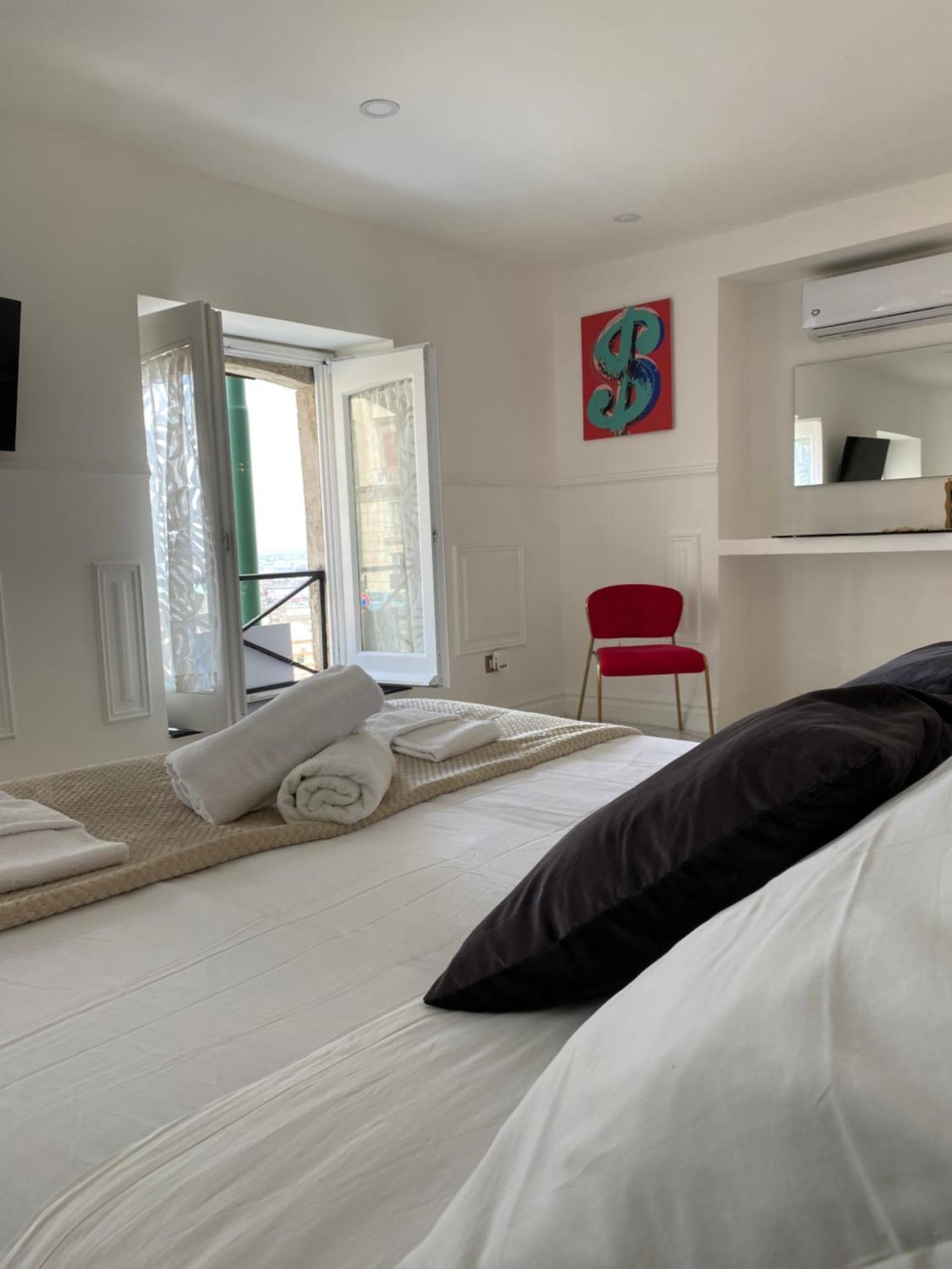Double Room Private Bathroom
