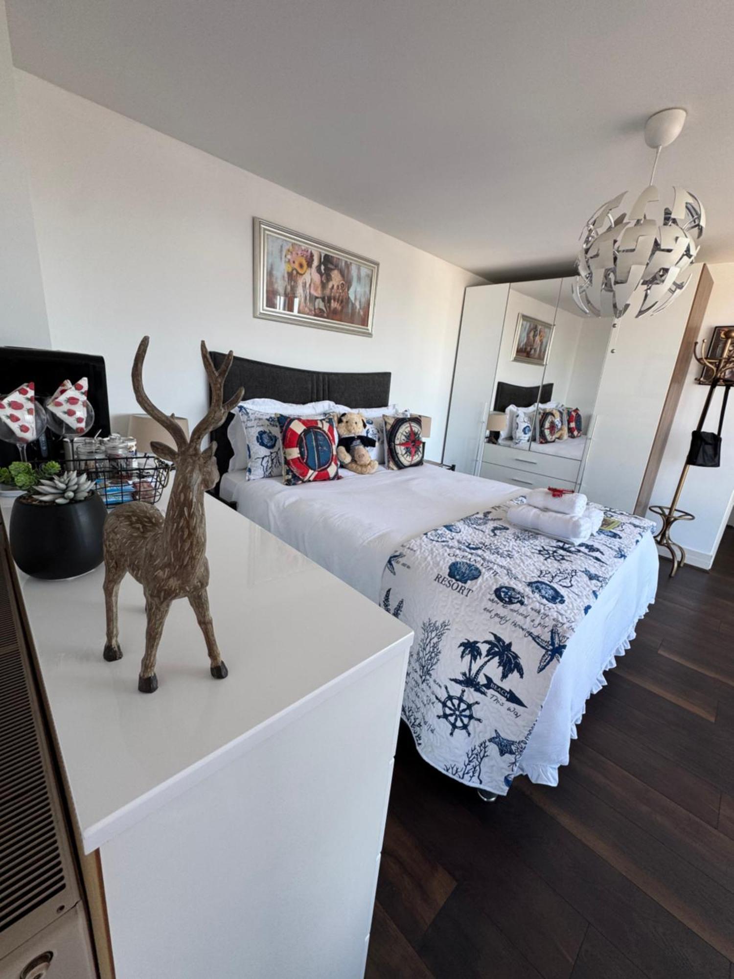 King Room Mountain View