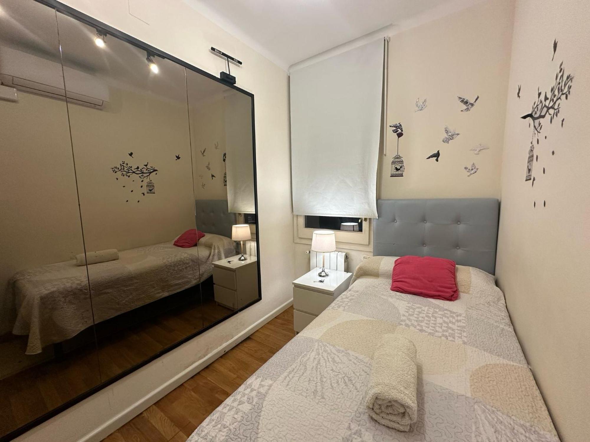 Habitación Individual Pequeña