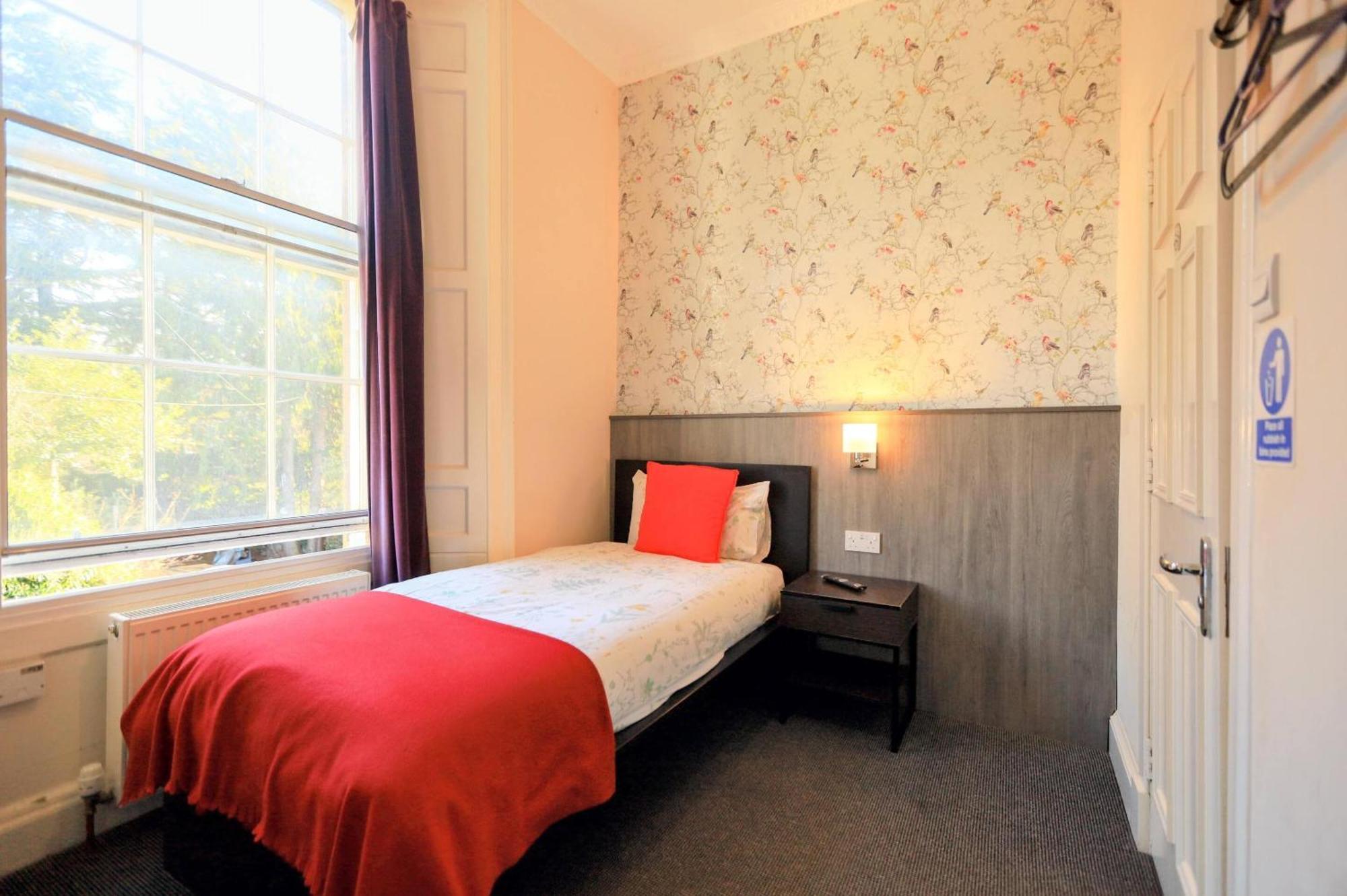 Small Single Room