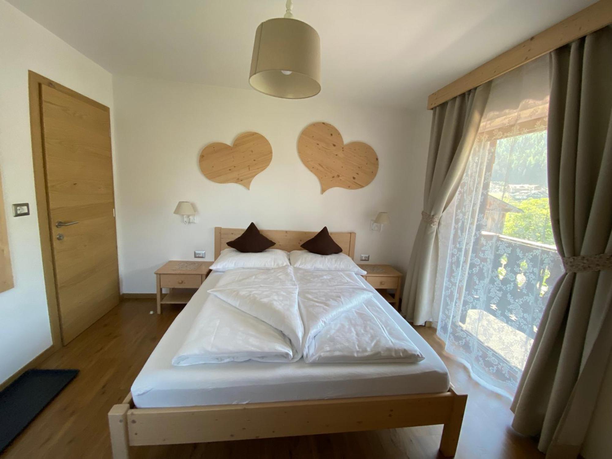 Double Room Mountain View