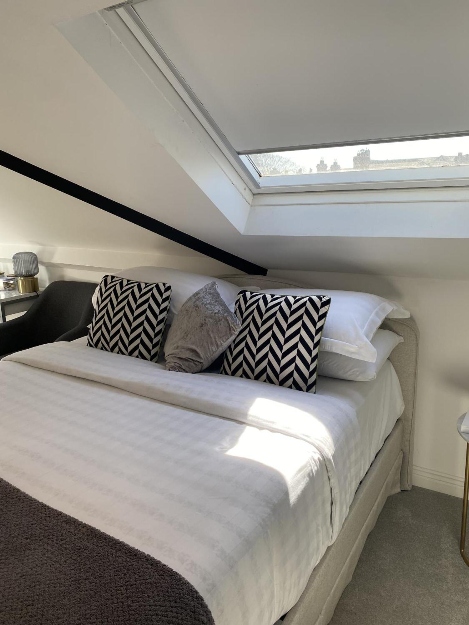 Standard Double Room,1746864536:JPEG