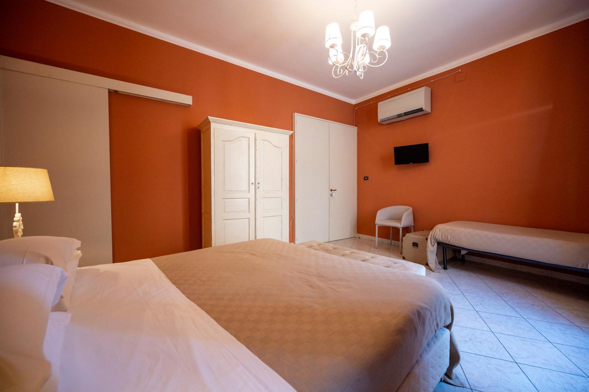 Large Double Room
