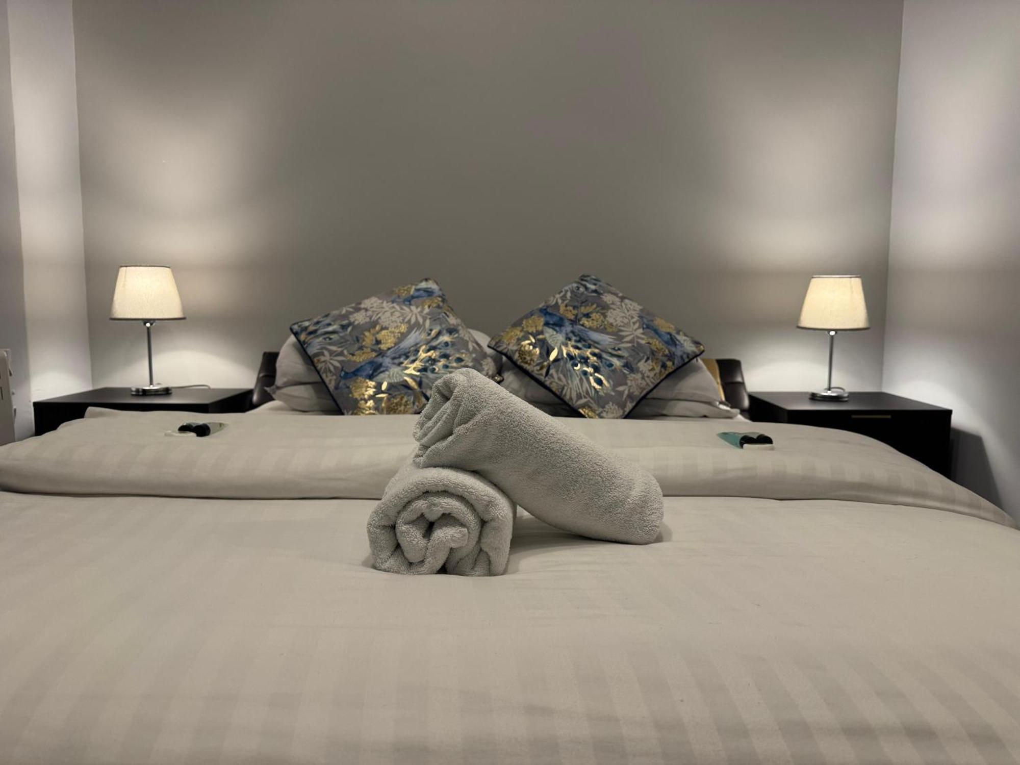 Double Room with Private Bathroom
