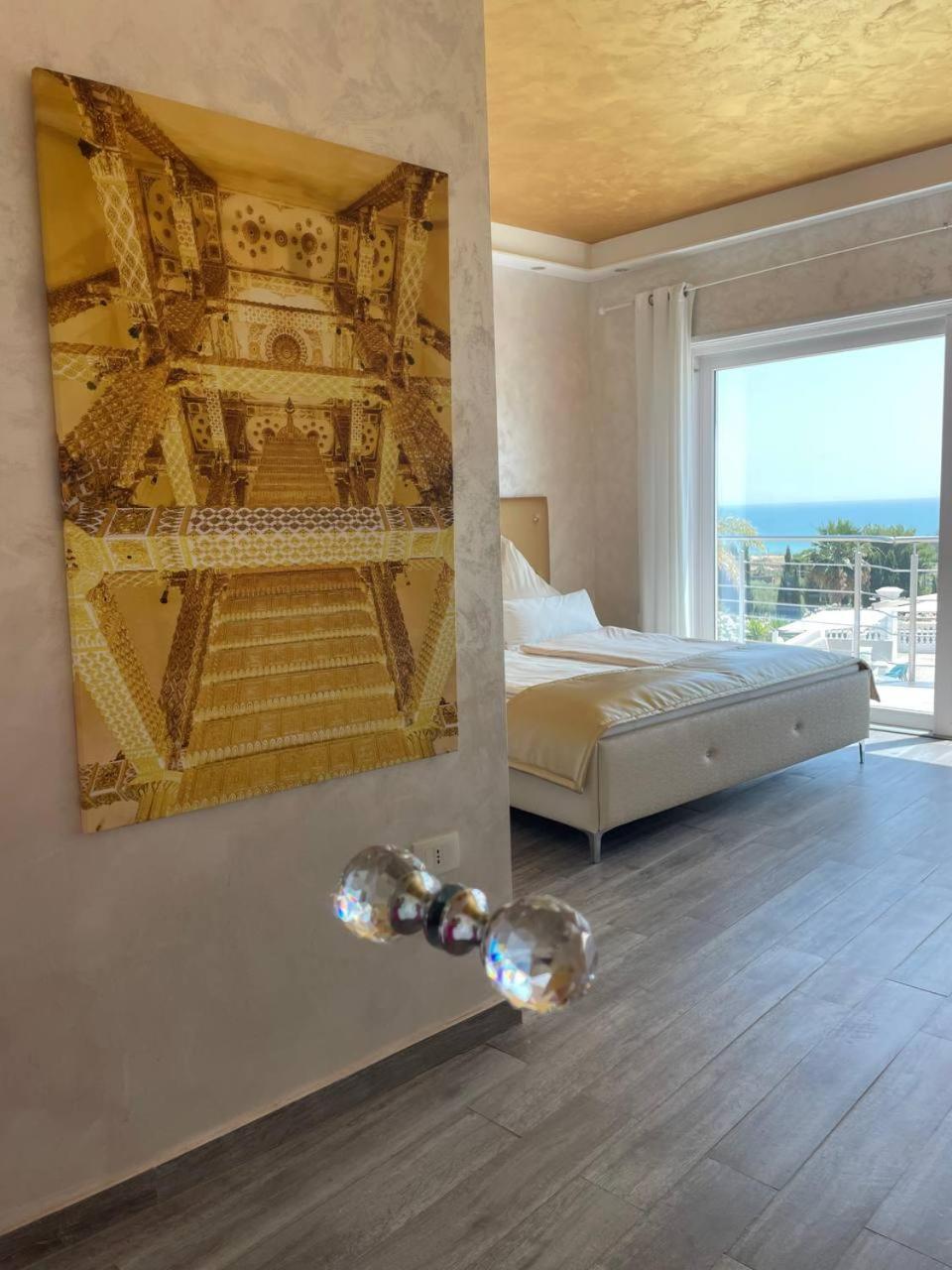 Suite Spa Bath on Terrace