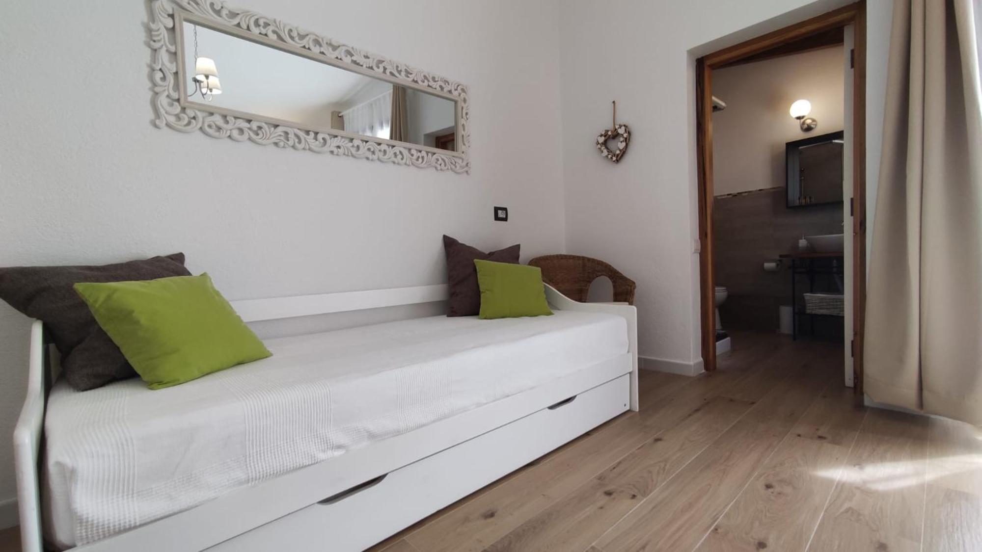 Triple Room Terrace
