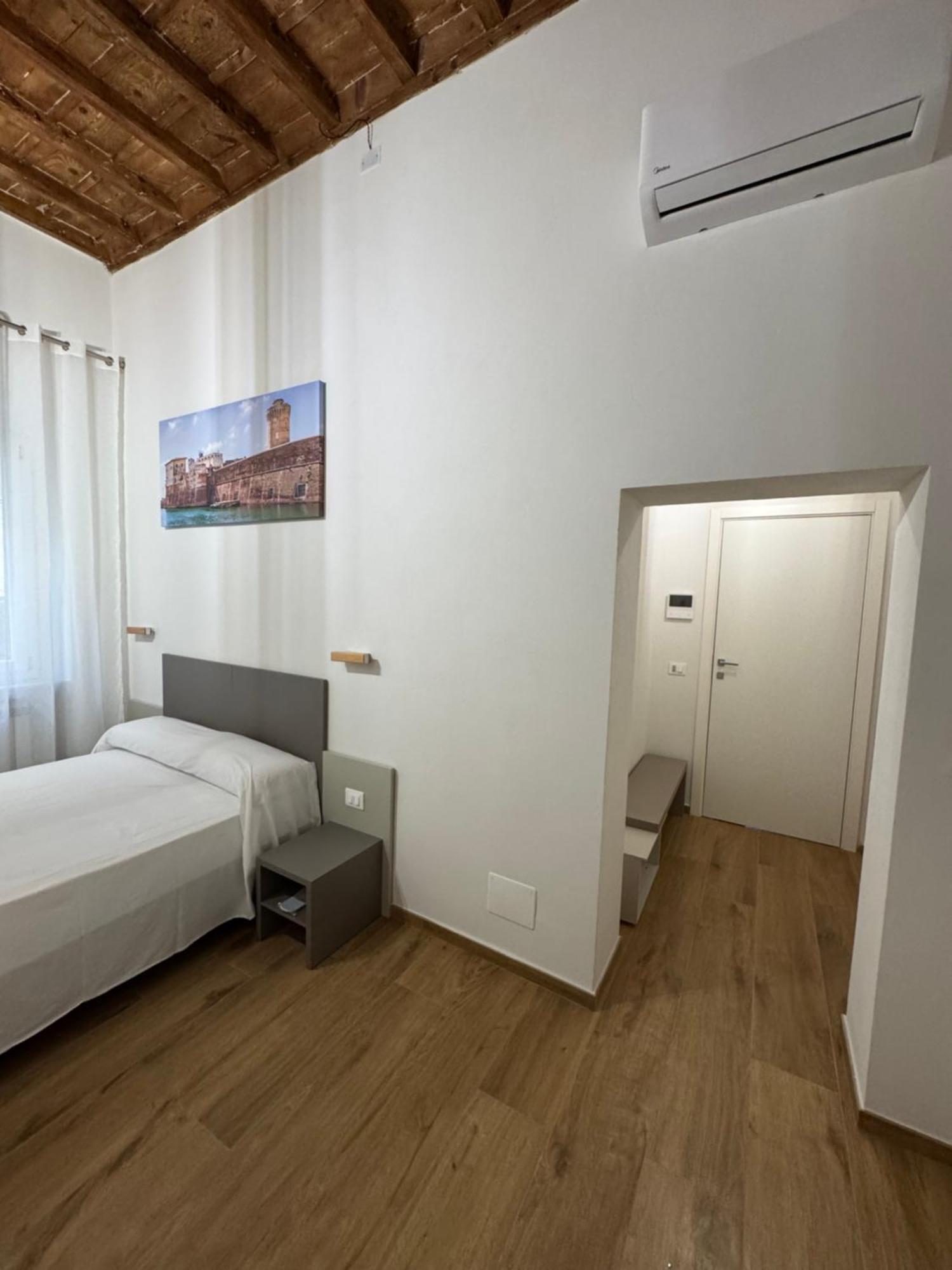 Double Room Private Bathroom