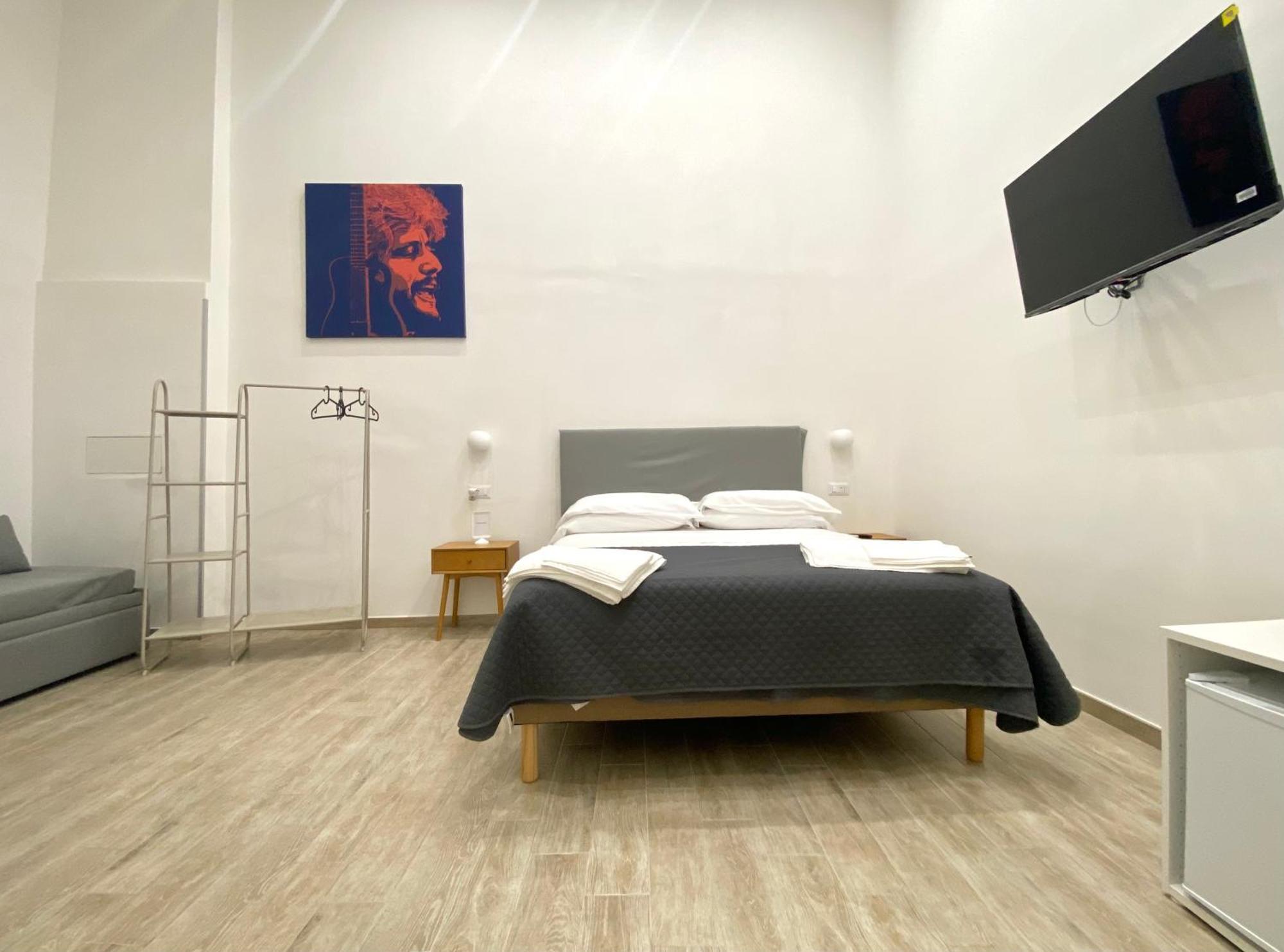 Double Room with Private Bathroom,1695230945:JPEG