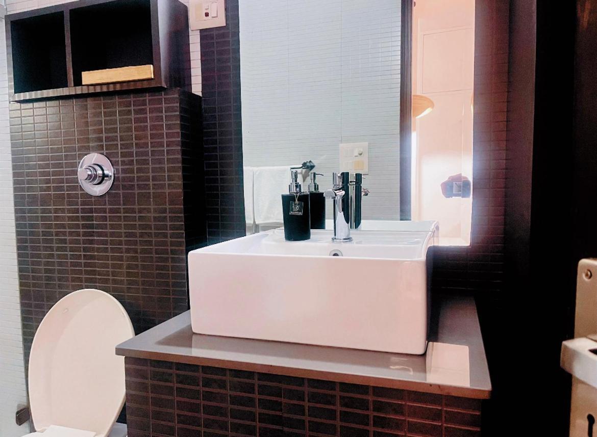 Standard Double Room,1698035225:JPEG