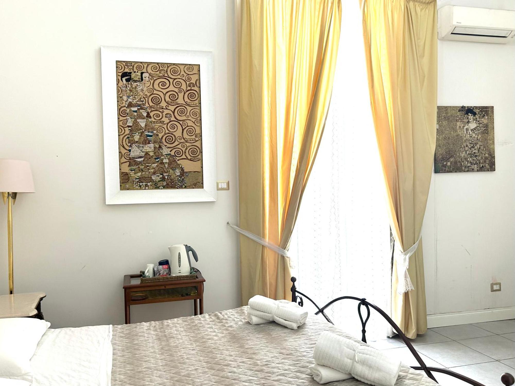 Deluxe Room,1699243825:JPEG