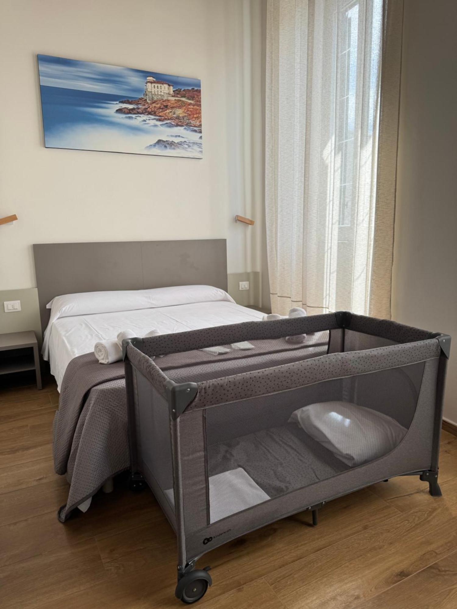 Double Room Private Bathroom