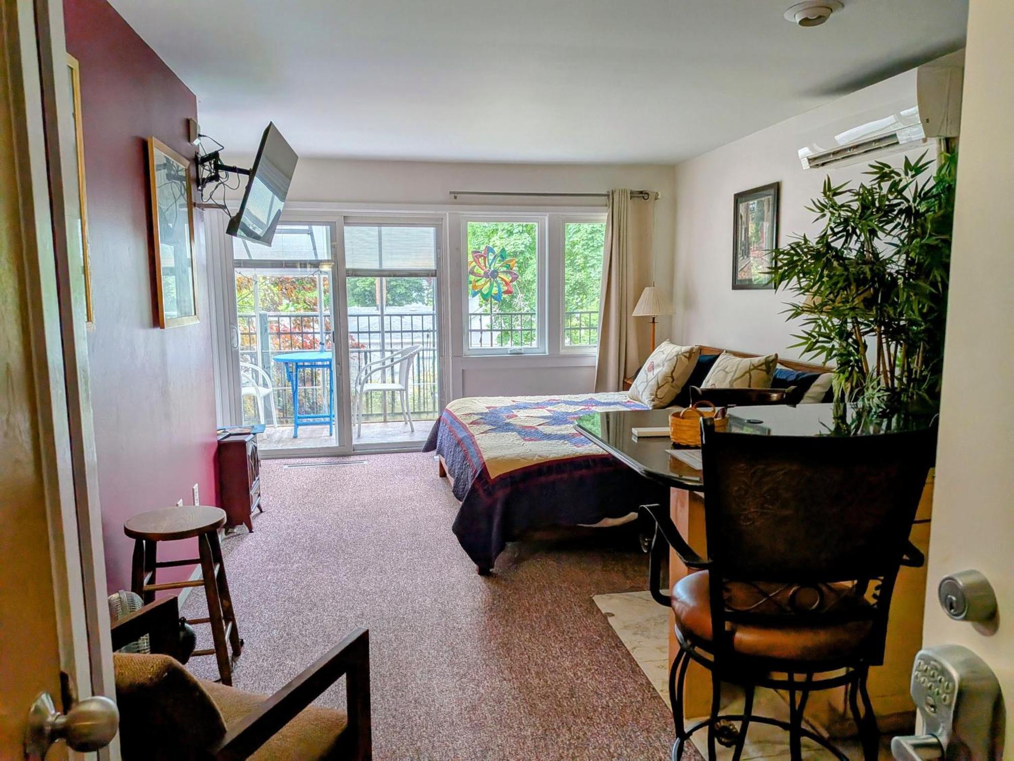 King Studio,1706928815:JPEG