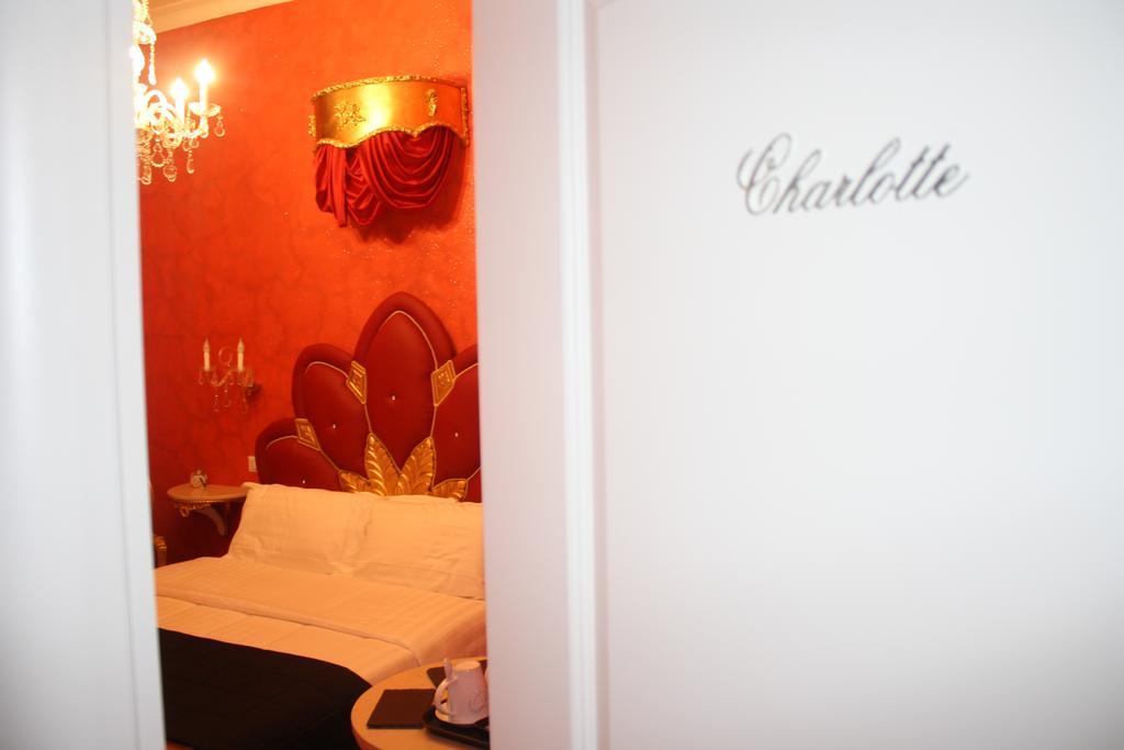 Junior Suite,339014830:JPEG