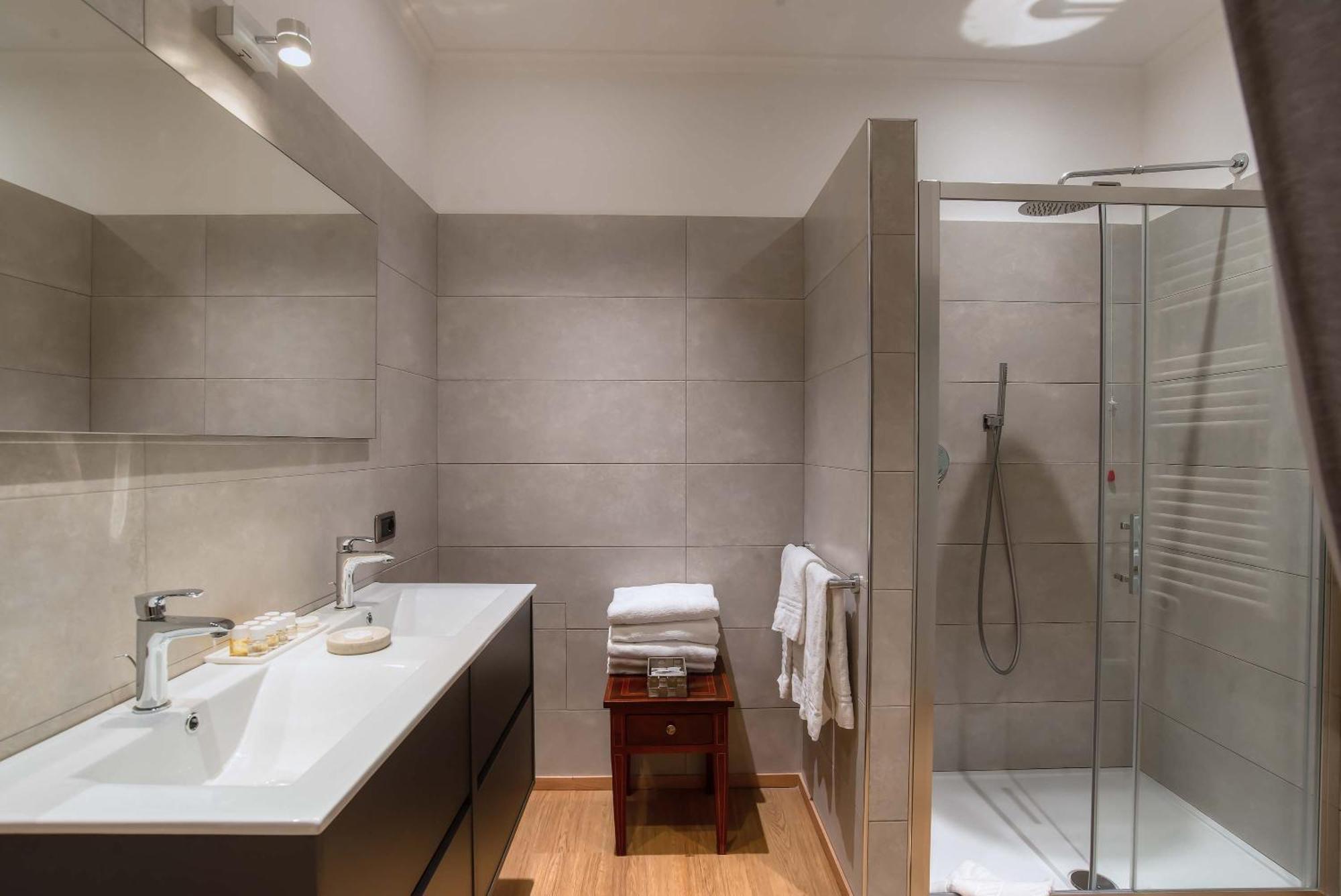Deluxe Junior Suite