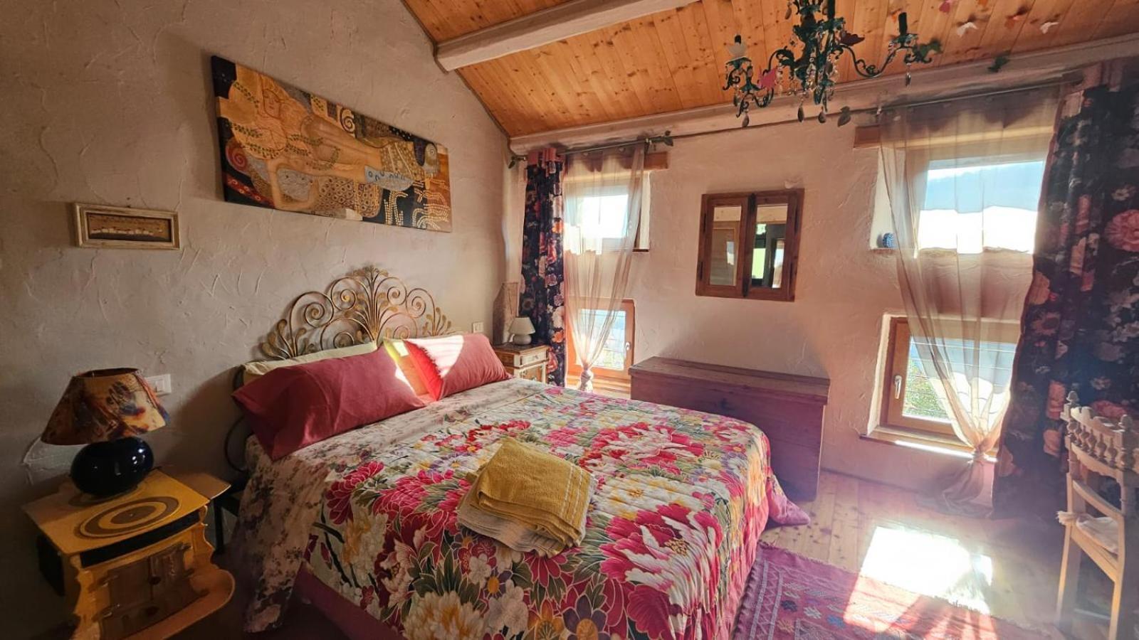 Double Room Private Bathroom