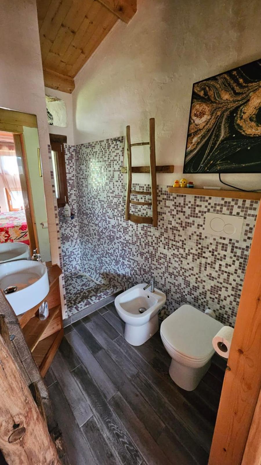 Double Room Private Bathroom