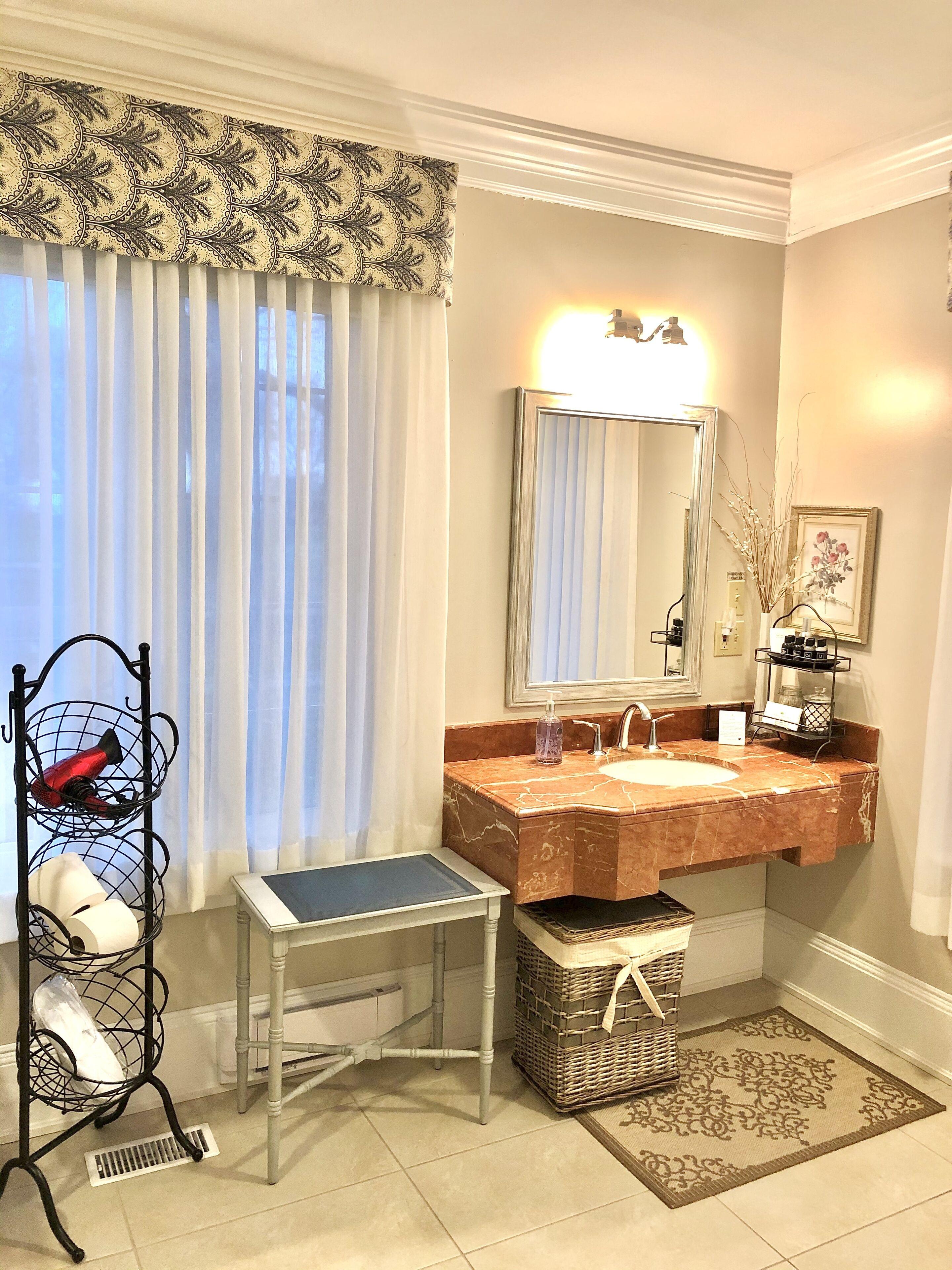 Eleanor King Suite