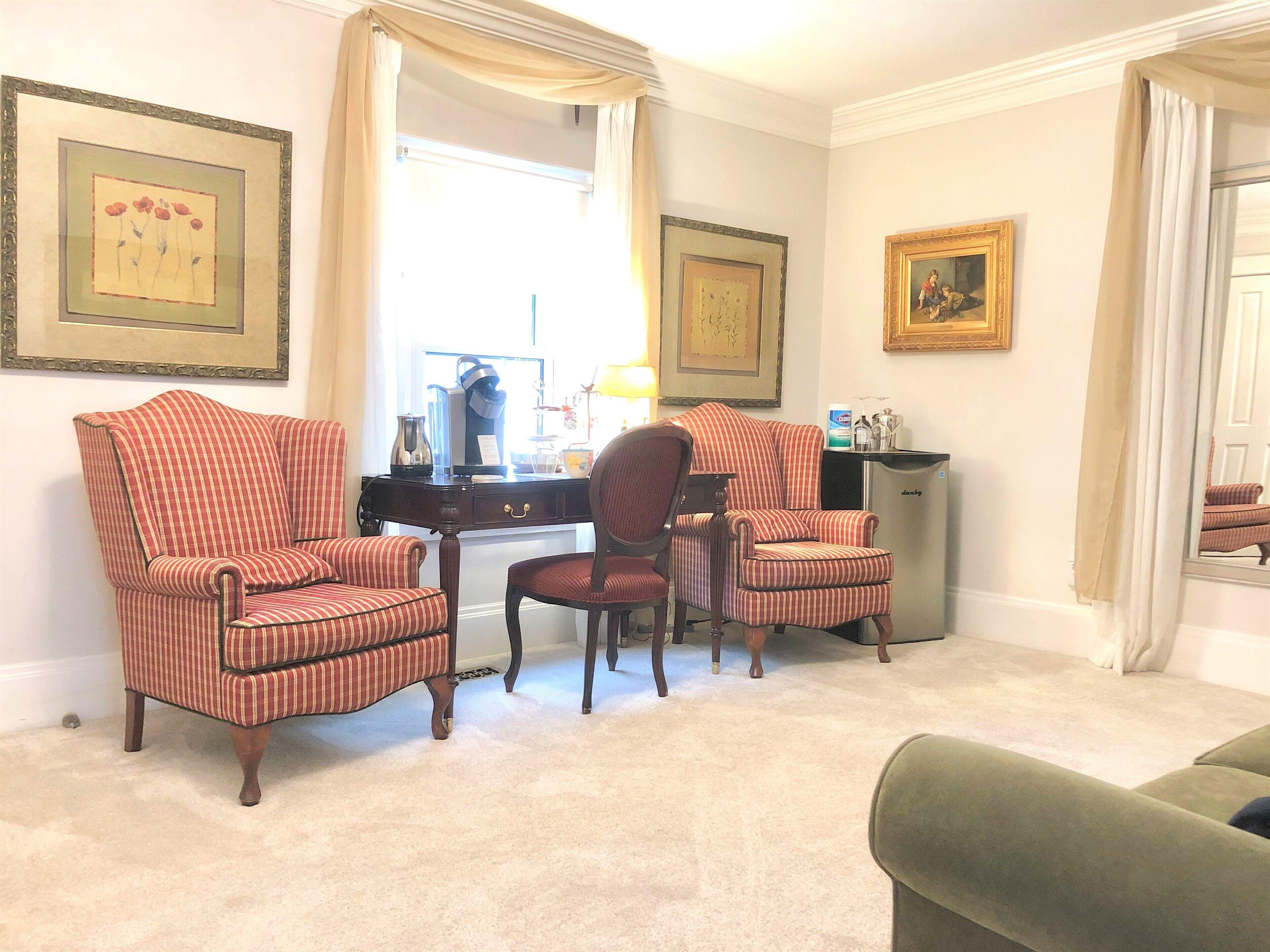 Samantha King Suite