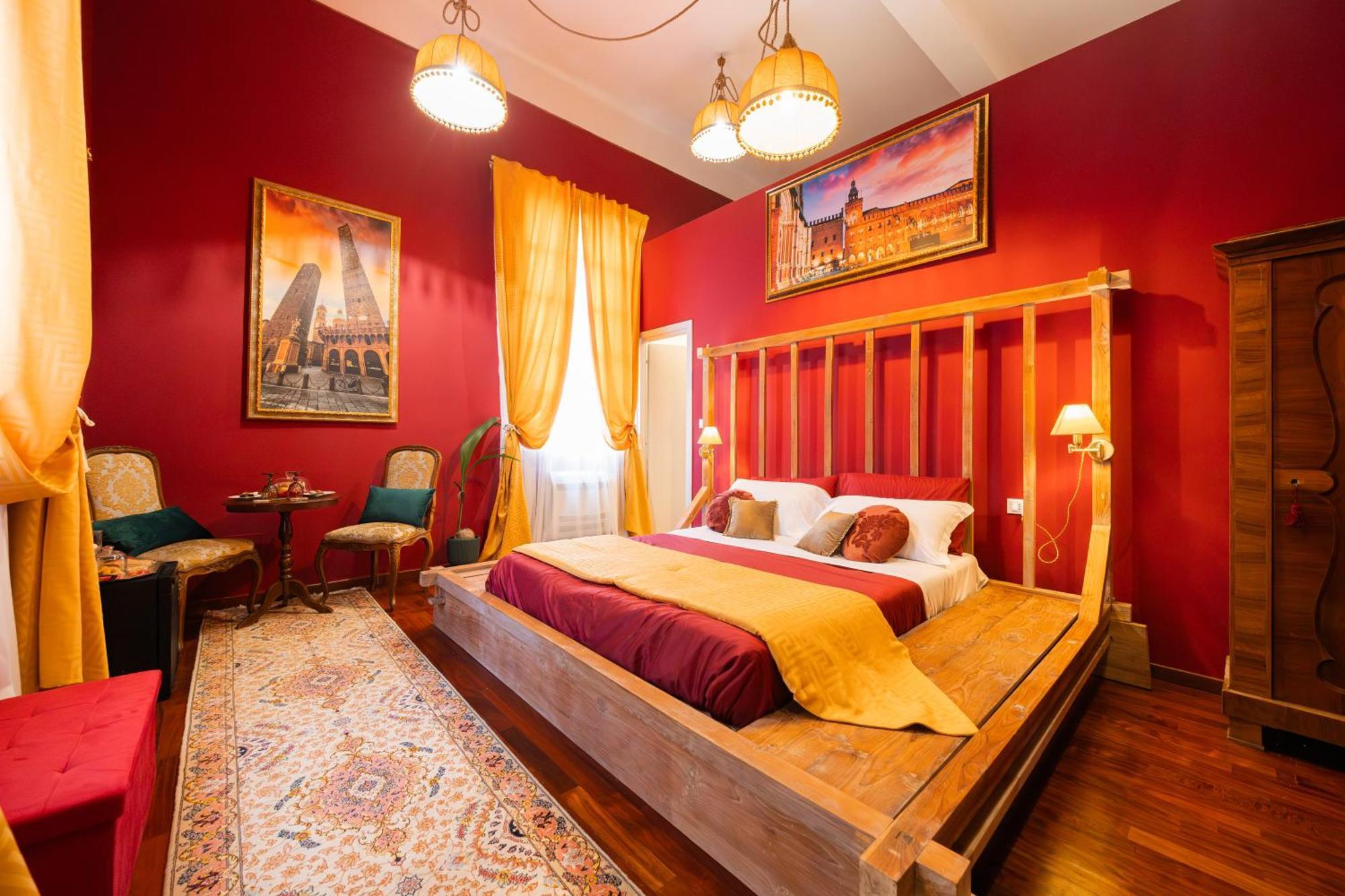 Deluxe Queen Room