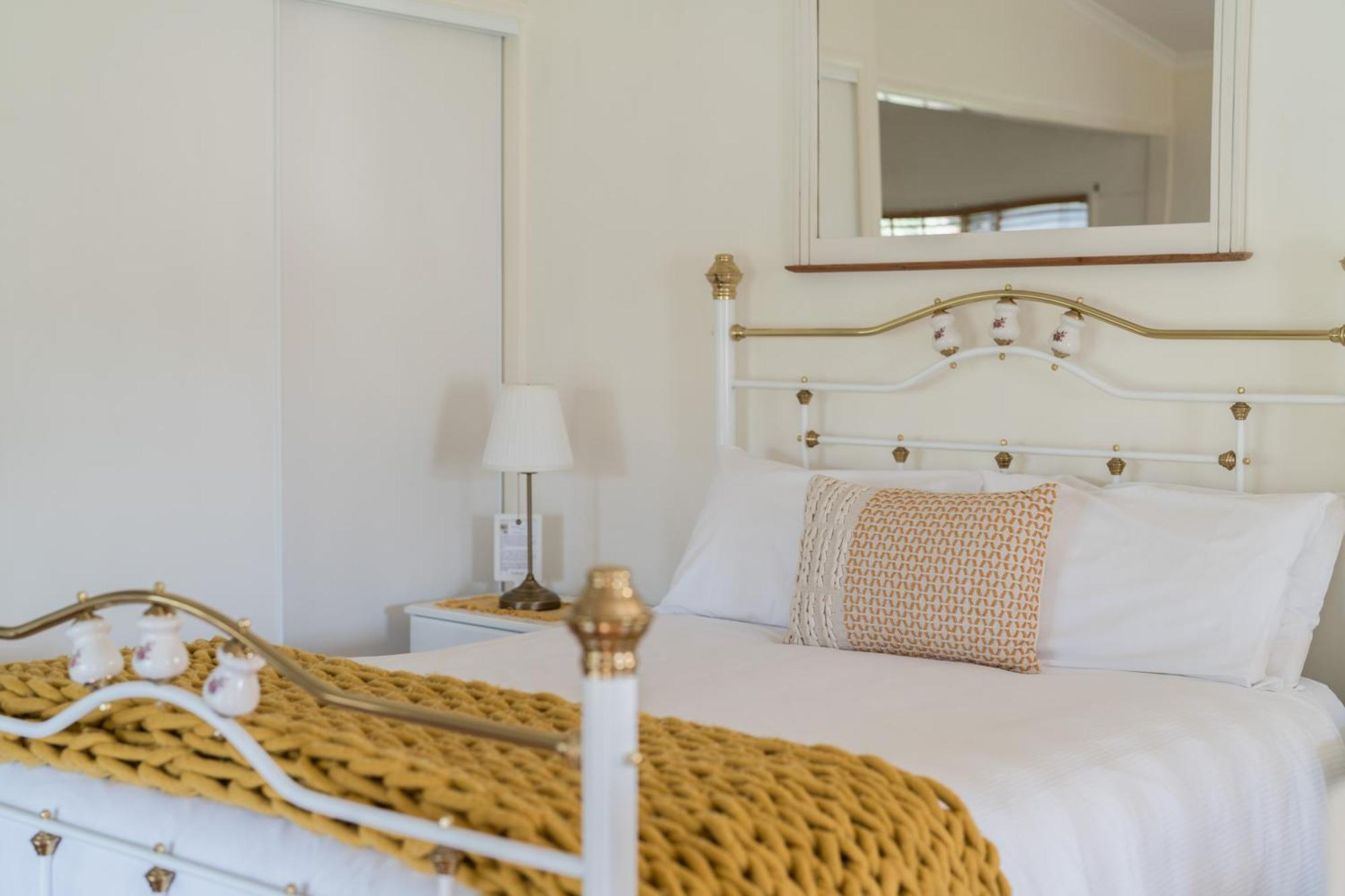 One-Bedroom Spa Cottage
