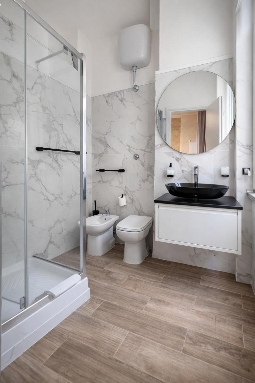 Double Room Private Bathroom