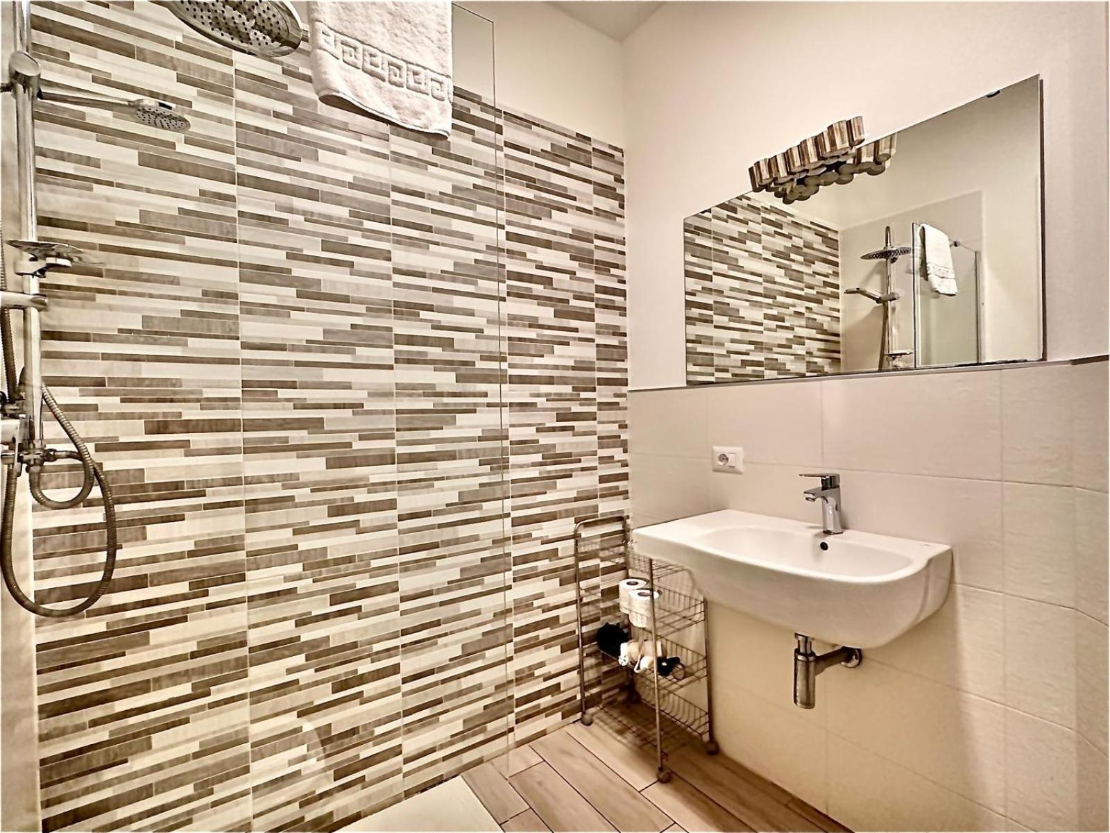 Superior Family Room