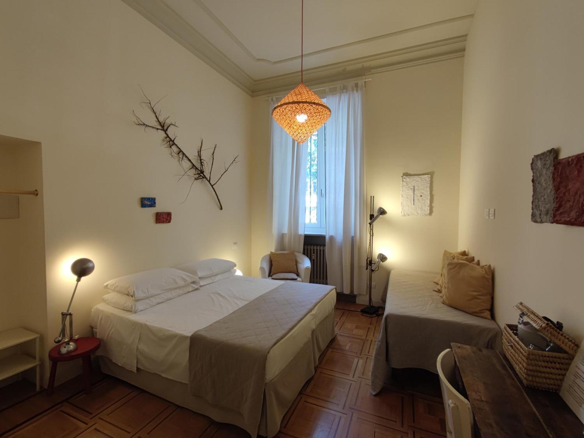 Double Room Private Bathroom