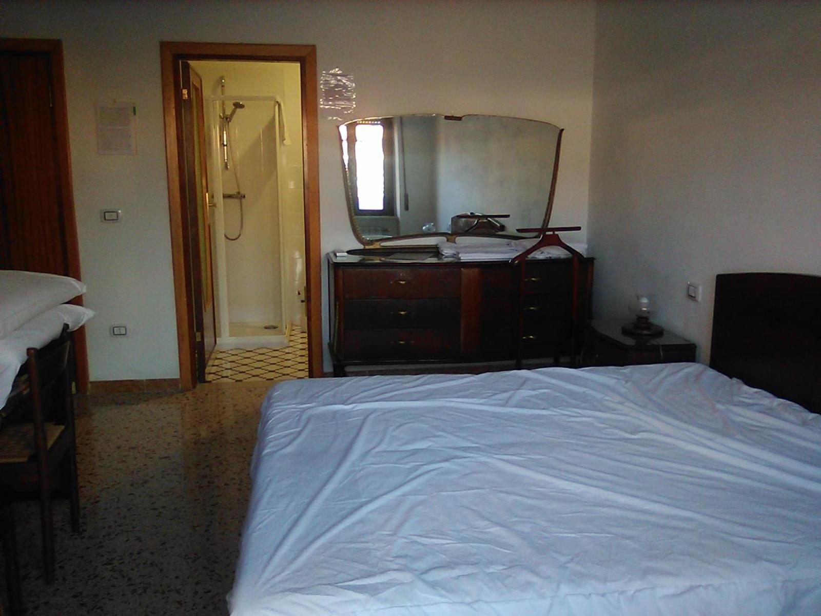 Double or Twin Room Bathroom