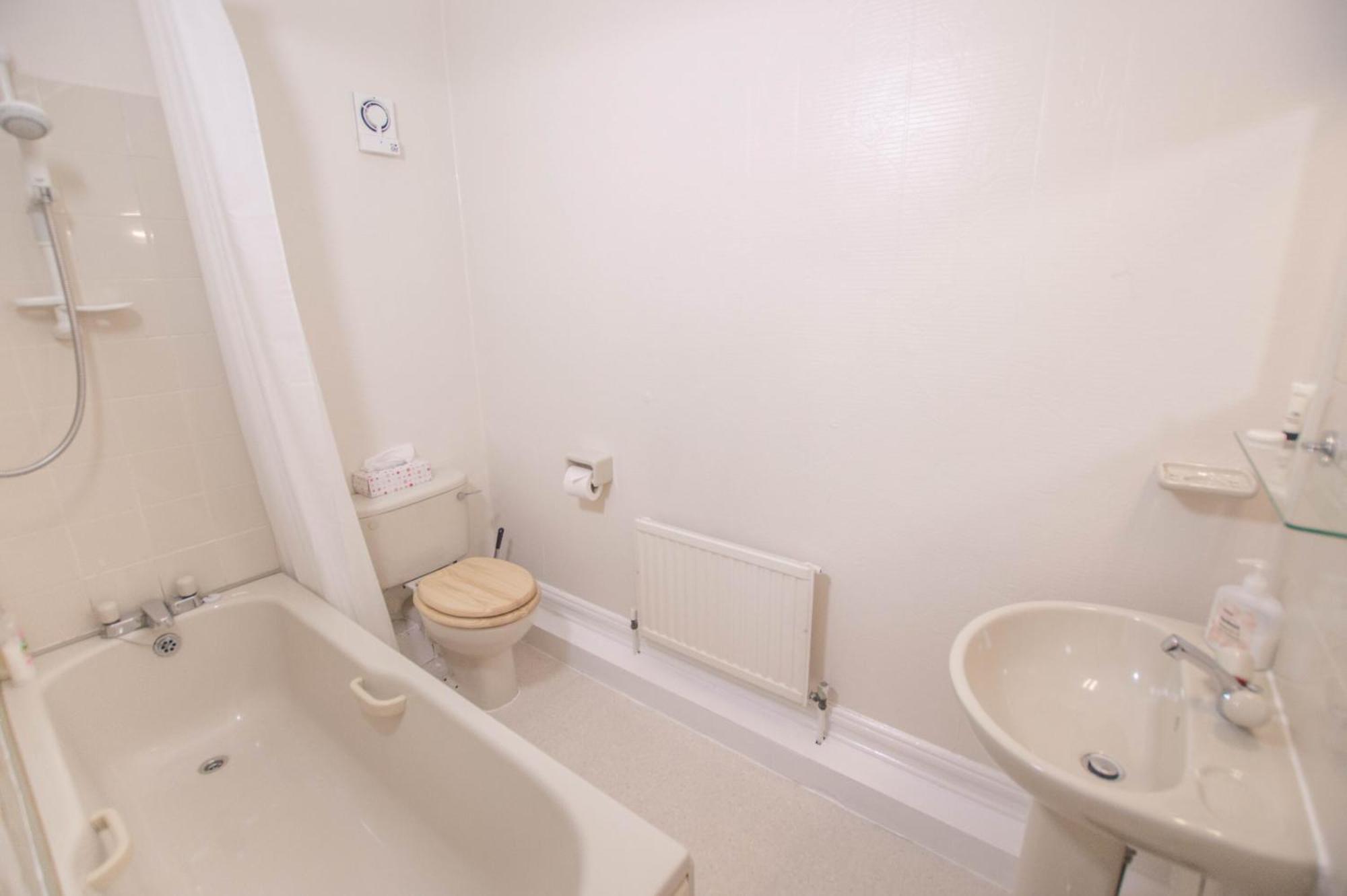 Double Room Private Bathroom,1747029070:JPEG